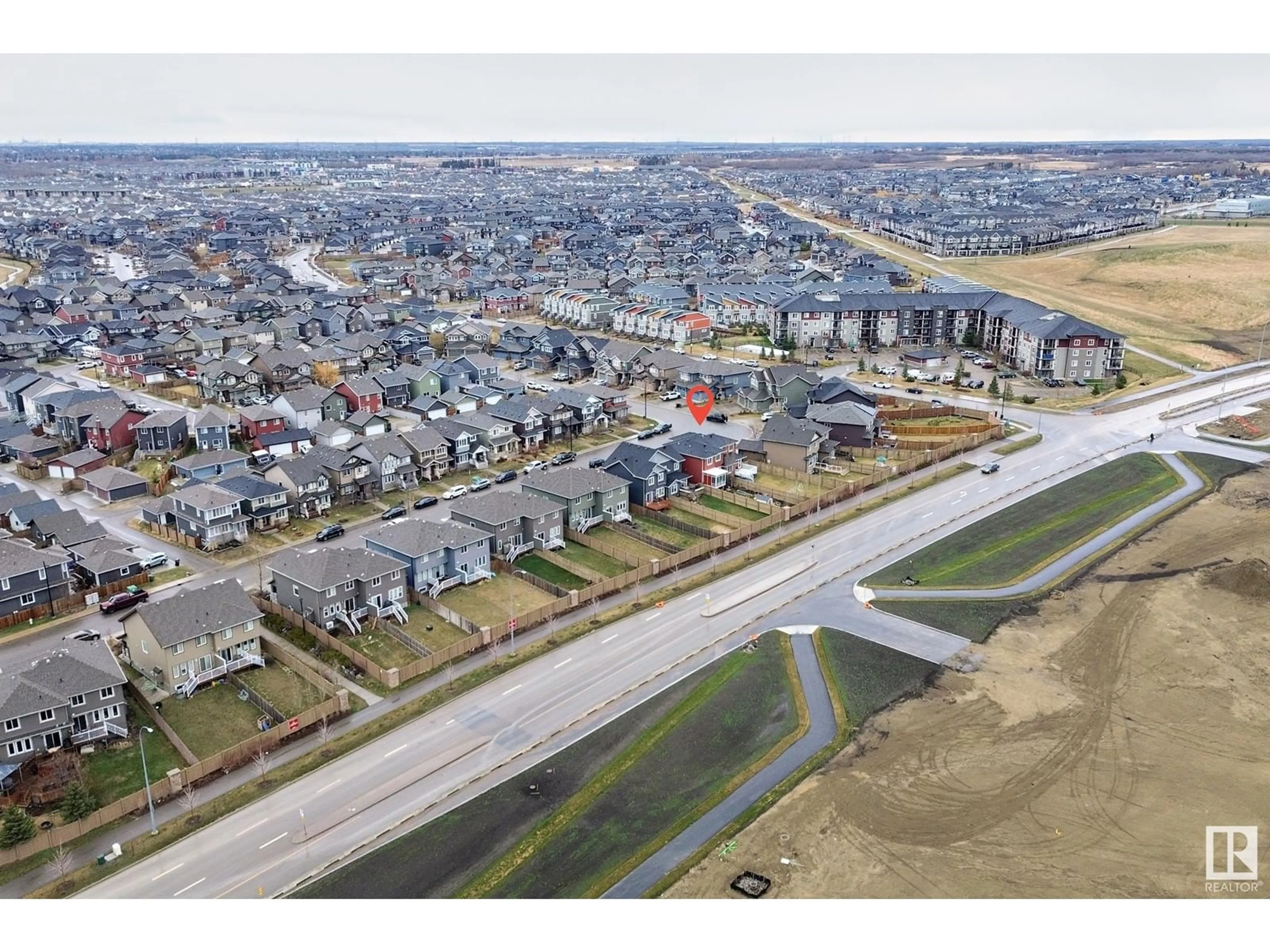 A pic from outside/outdoor area/front of a property/back of a property/a pic from drone, street for SW - 3464 WEIDLE WY, Edmonton Alberta T6X1Z4