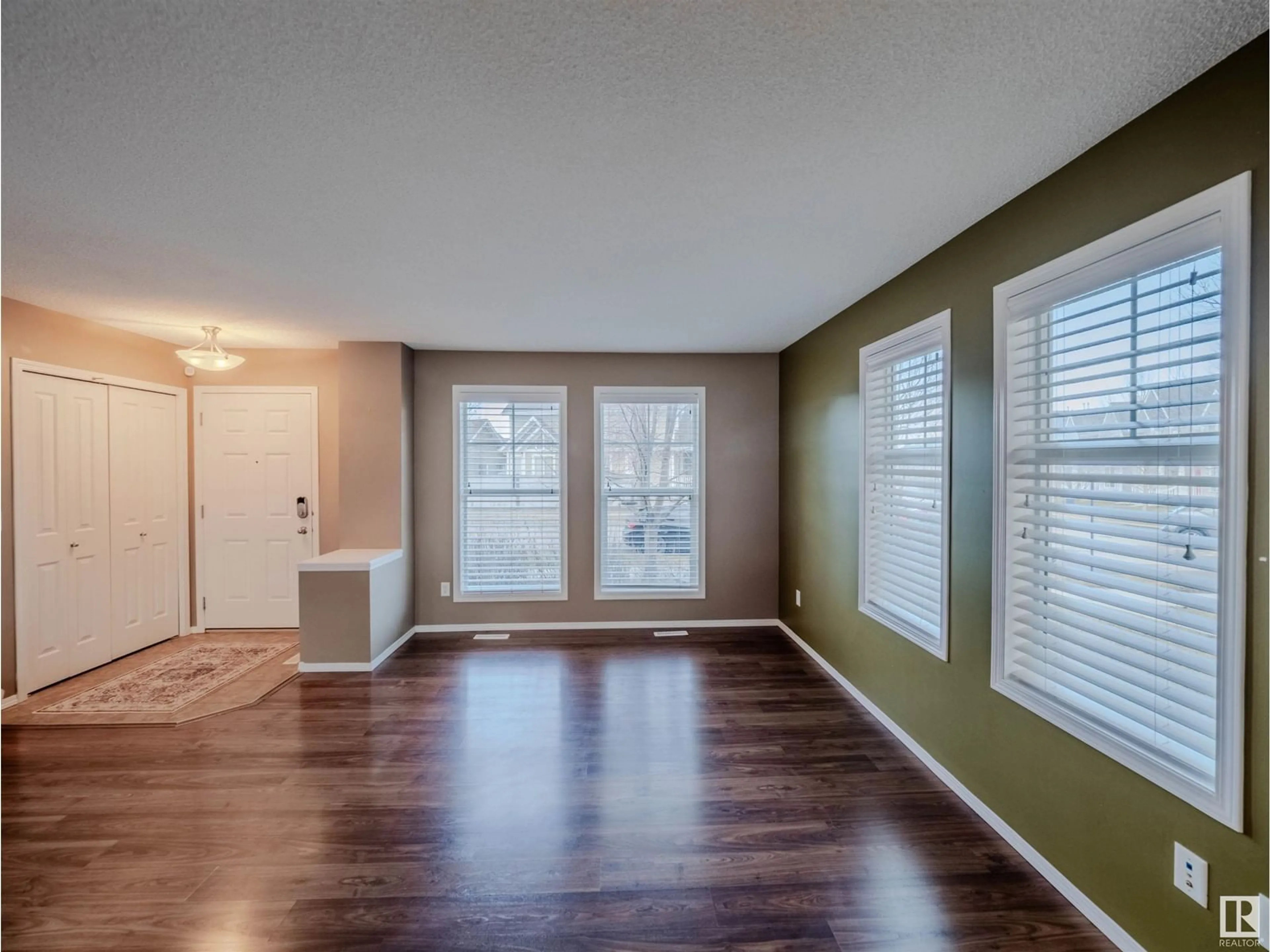 A pic of a room for 1907 71 ST, Edmonton Alberta T6X0K2