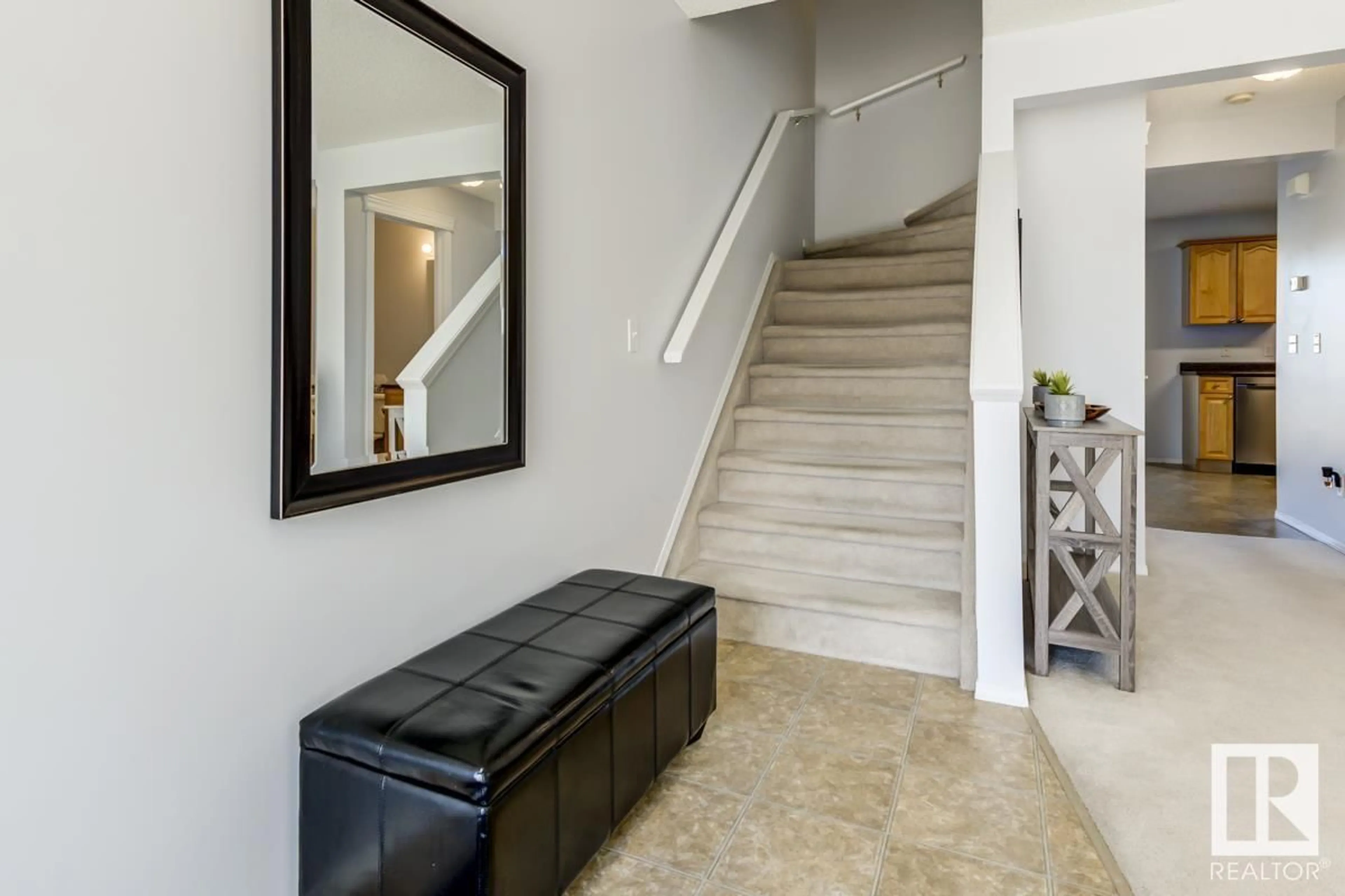 Indoor entryway for 75 - 3380 28A AV, Edmonton Alberta T6T1V4