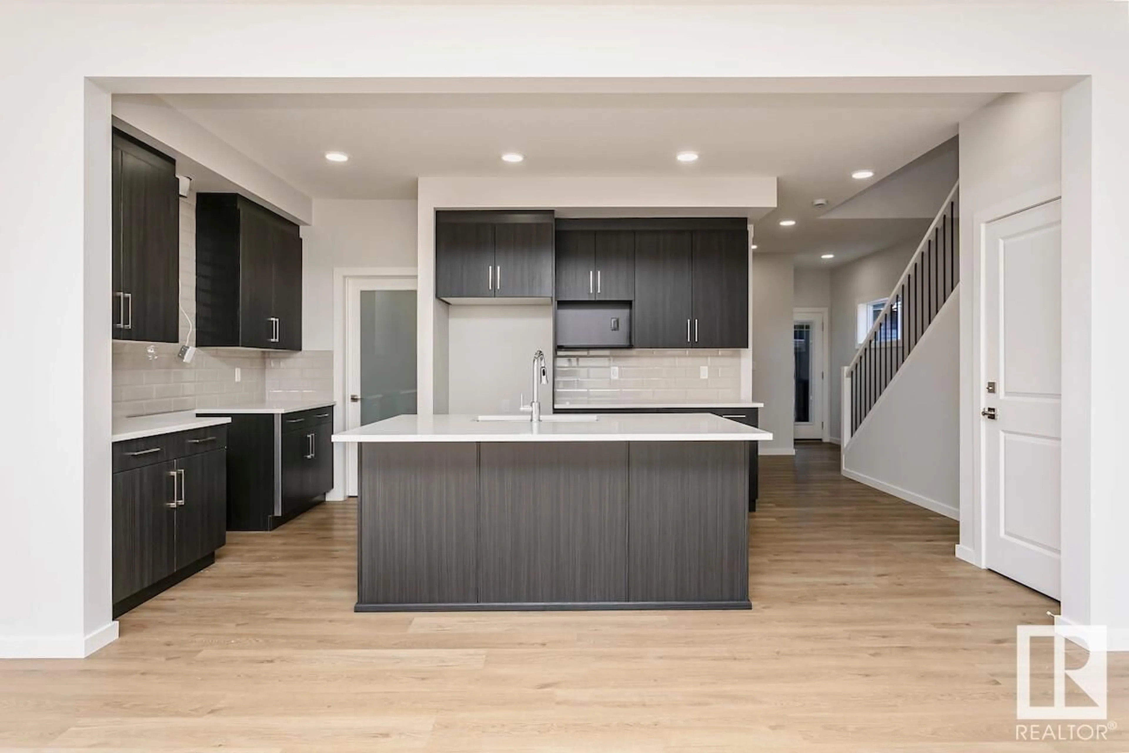 Open concept kitchen, unknown for SW - 6410 28 AV, Edmonton Alberta T6X1A3