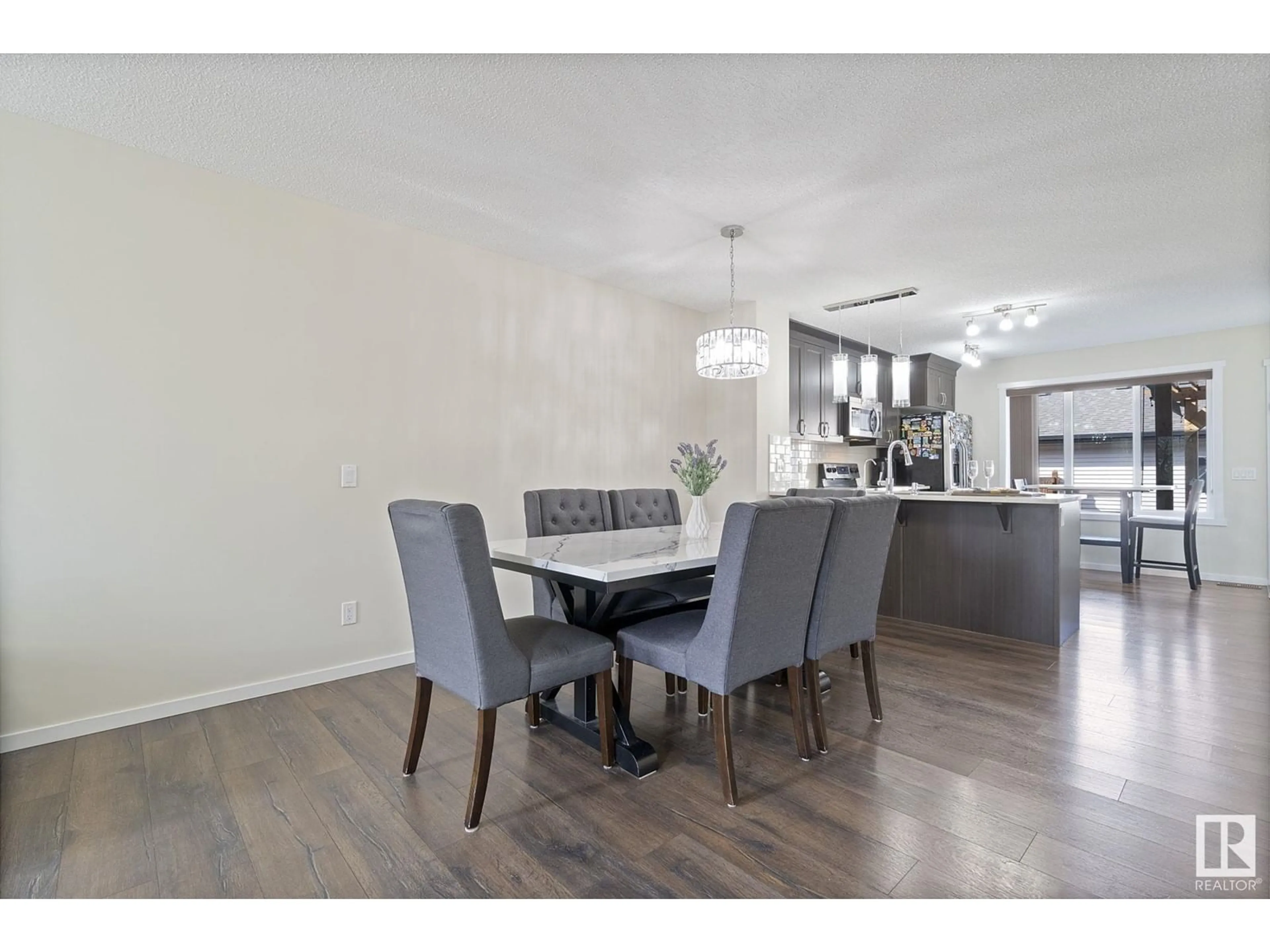 Dining room, wood/laminate floor for 942 EAST GATE NW, Edmonton Alberta T6M0V4
