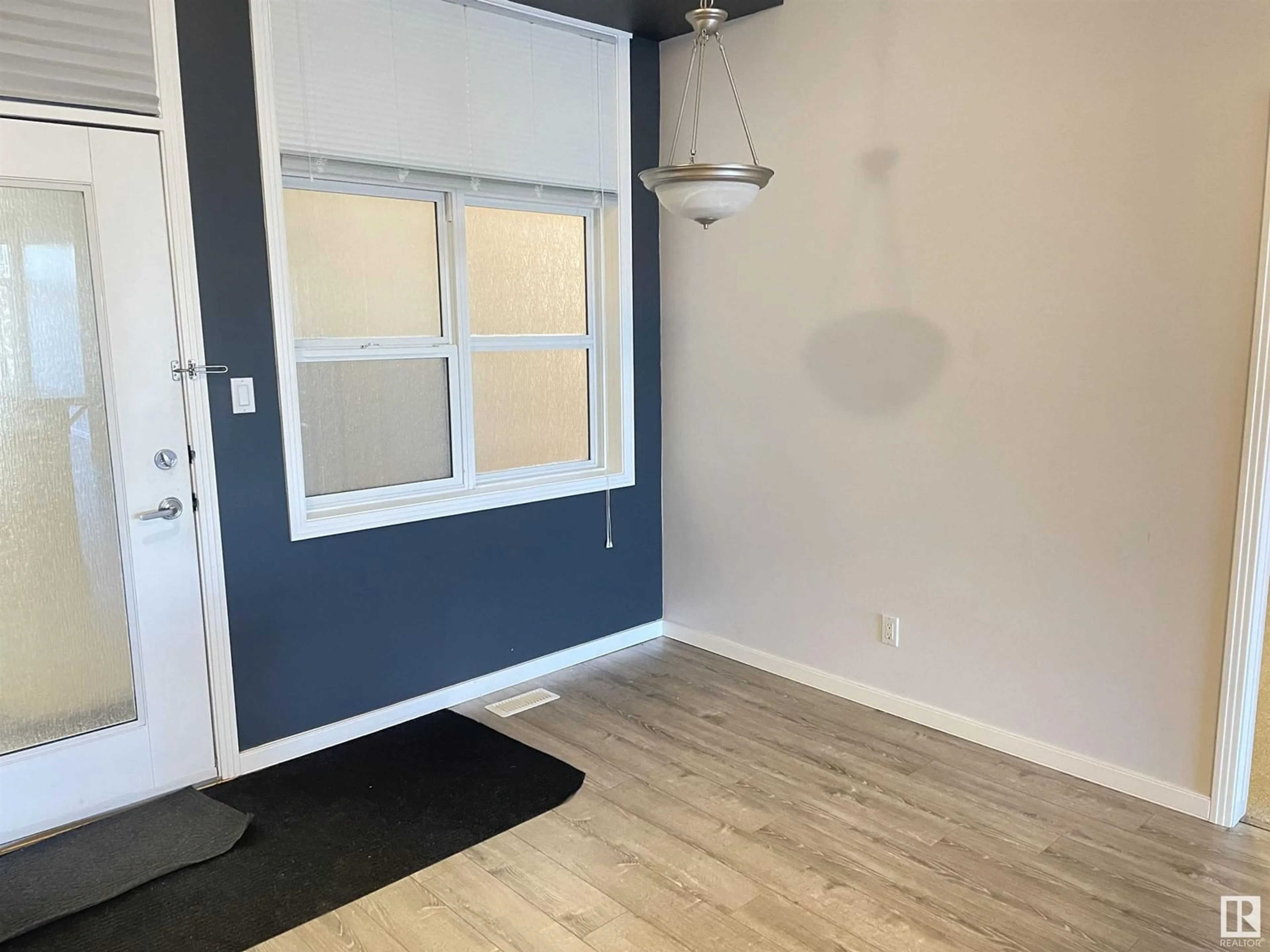 A pic of a room for #403 - 8619 111 ST, Edmonton Alberta T6W2W1