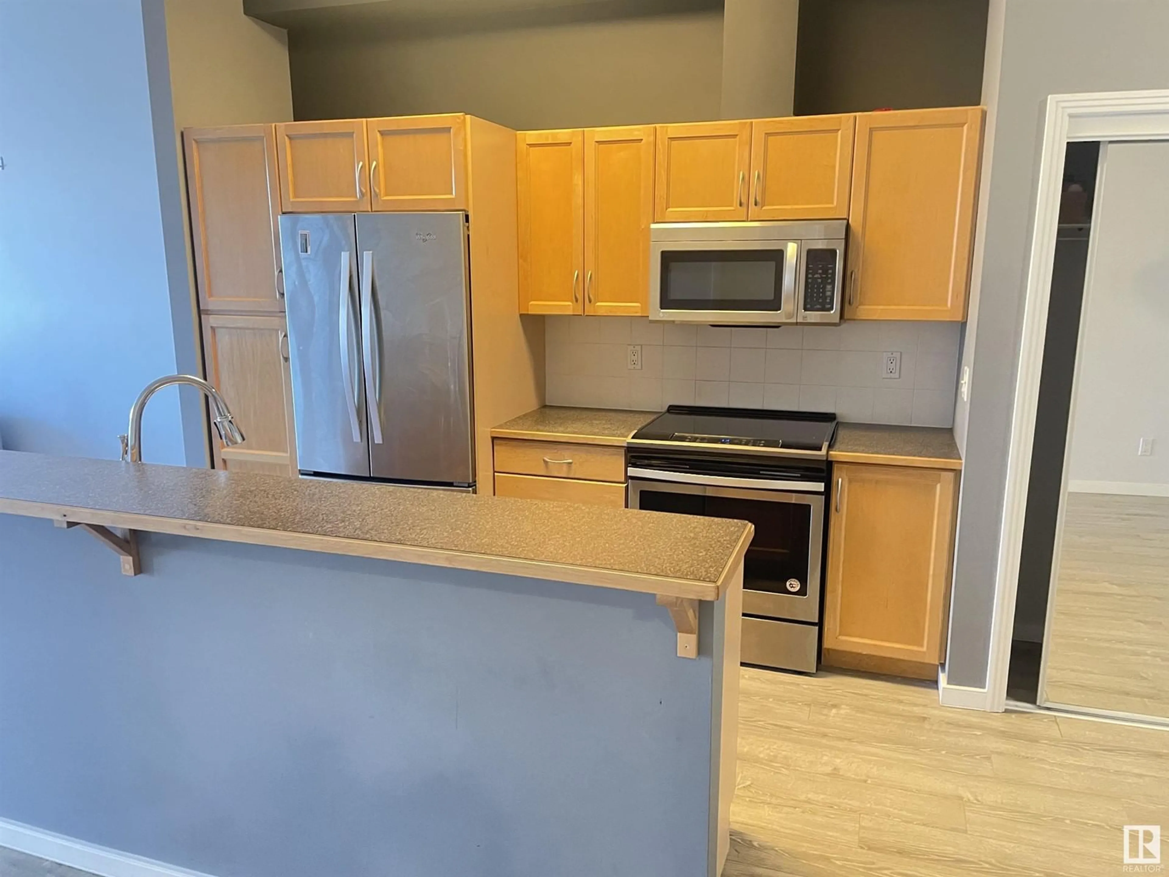 Standard kitchen, unknown for #403 - 8619 111 ST, Edmonton Alberta T6W2W1