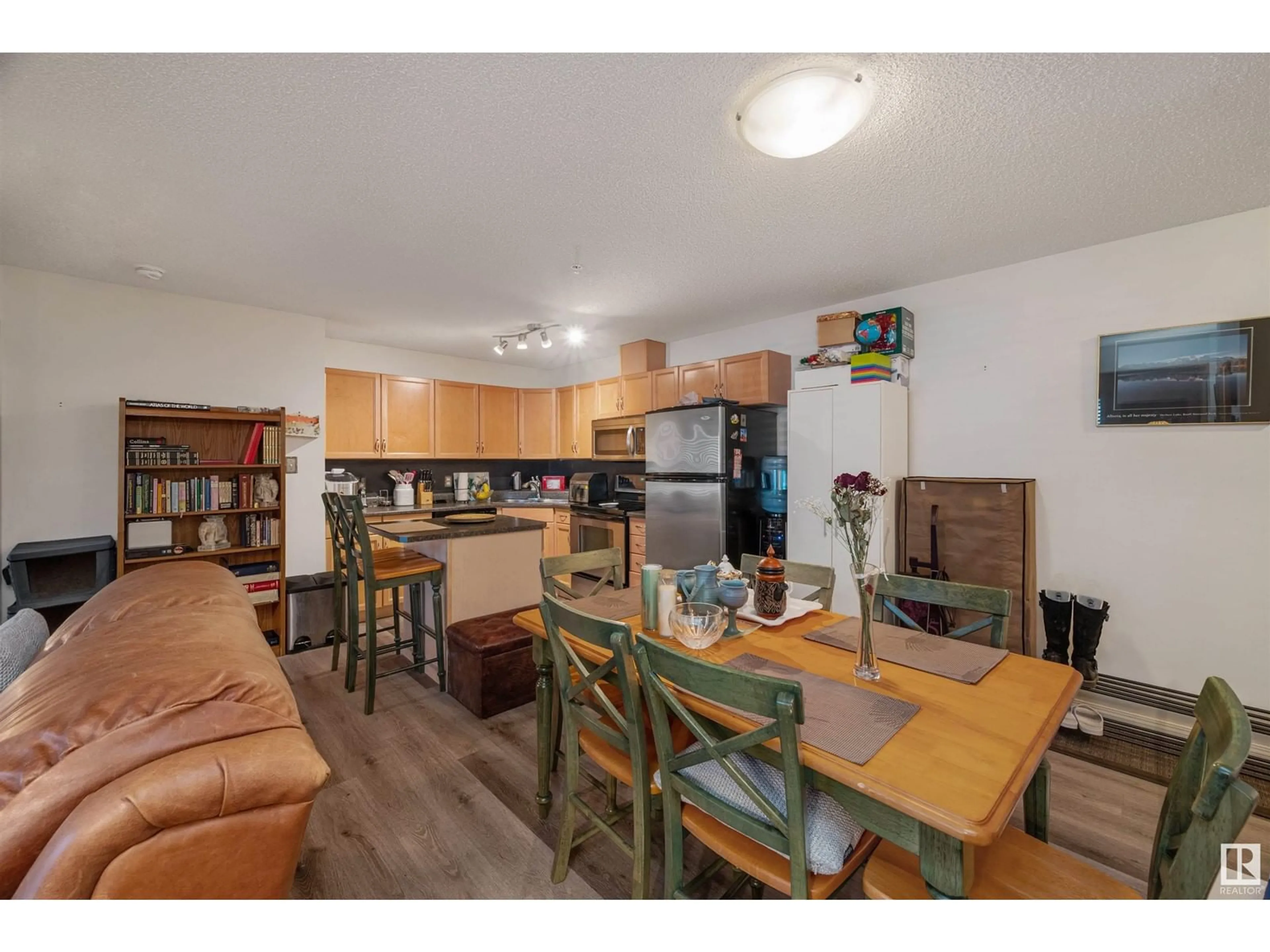 Unknown for #109 - 309 CLAREVIEW STATION DR, Edmonton Alberta T5Y0C5