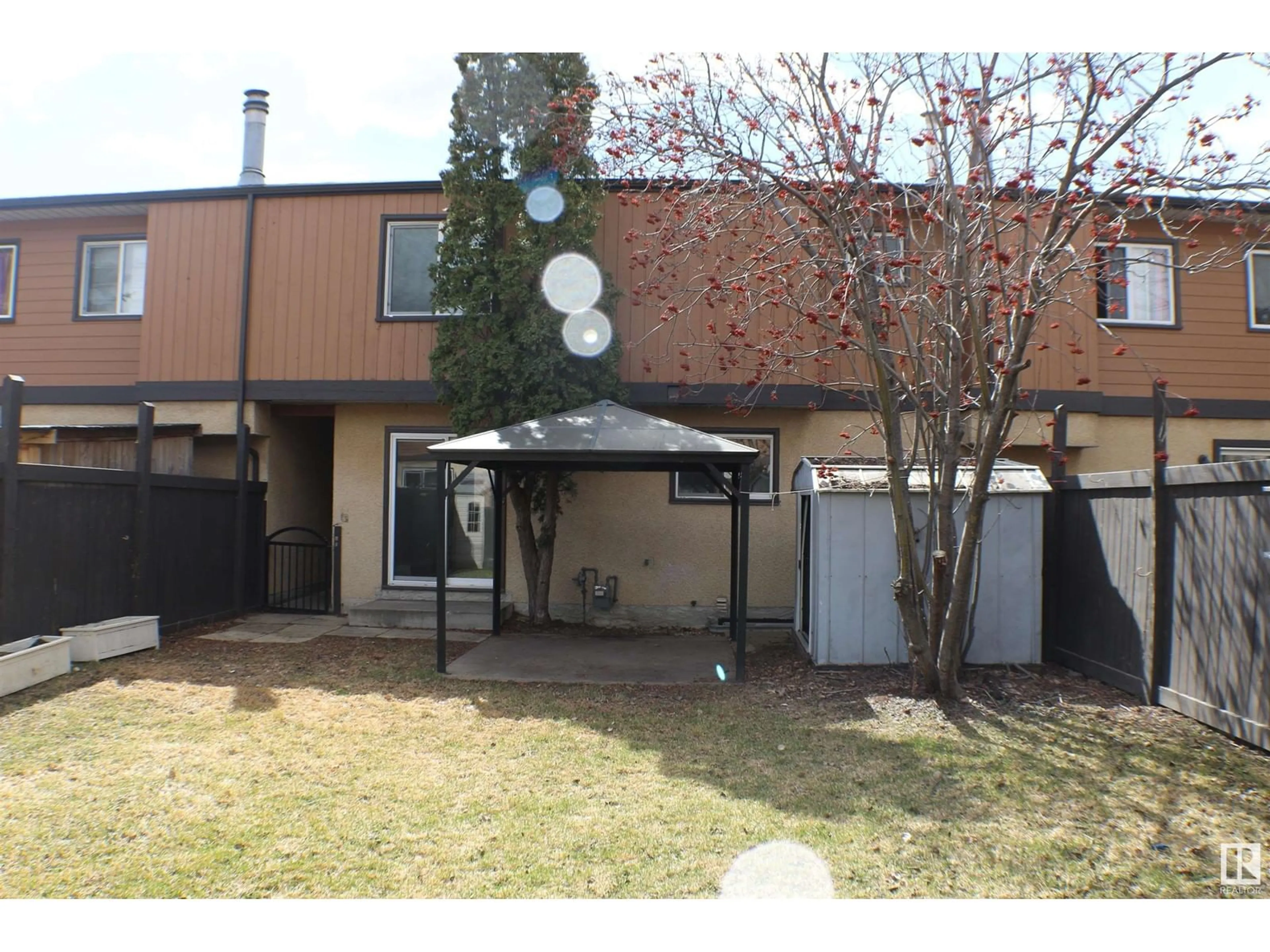 Patio, street for 2716 136 AV, Edmonton Alberta T5A4B2