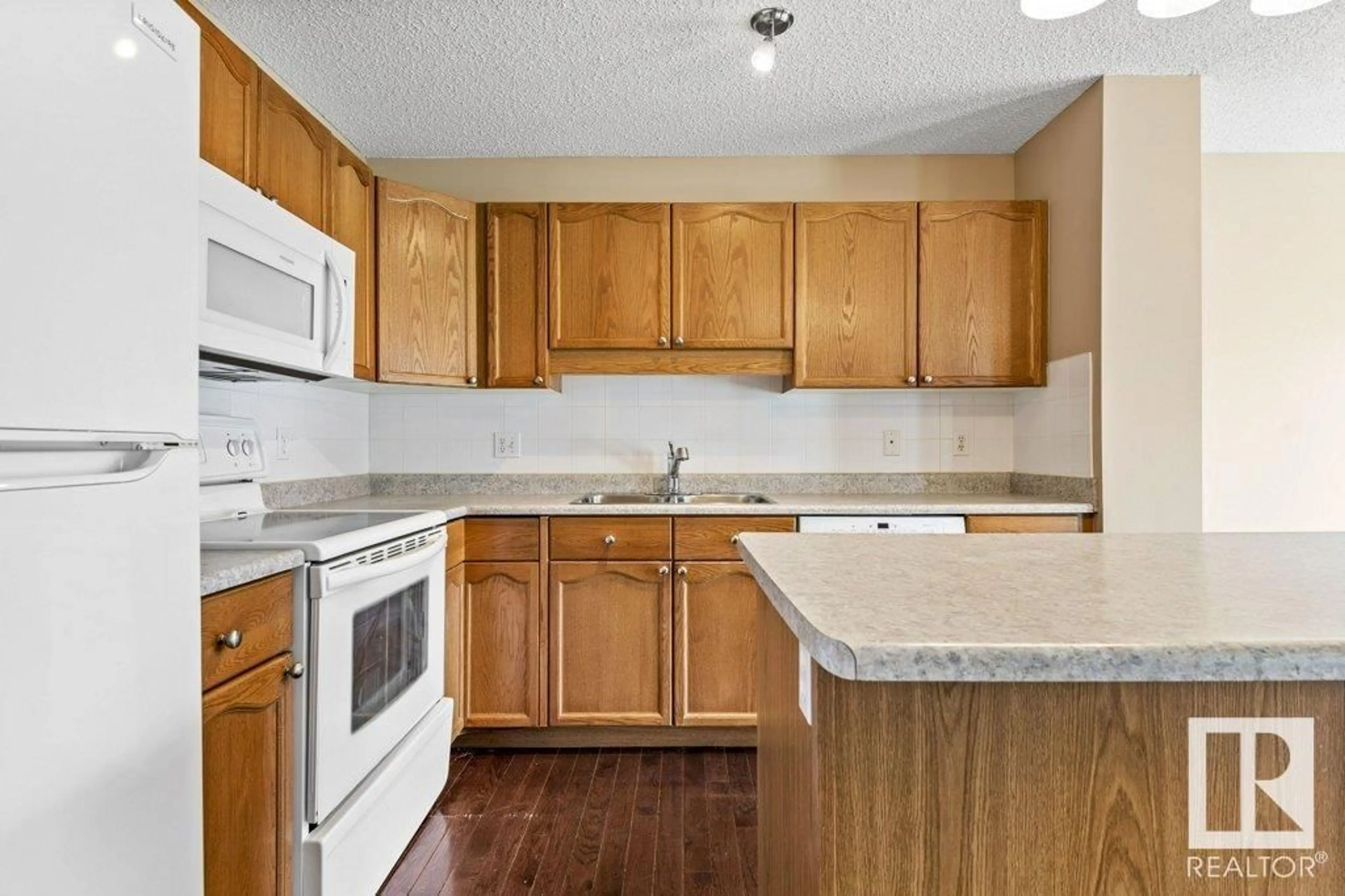 Standard kitchen, unknown for #25 - 12104 16 AV, Edmonton Alberta T6W1X3