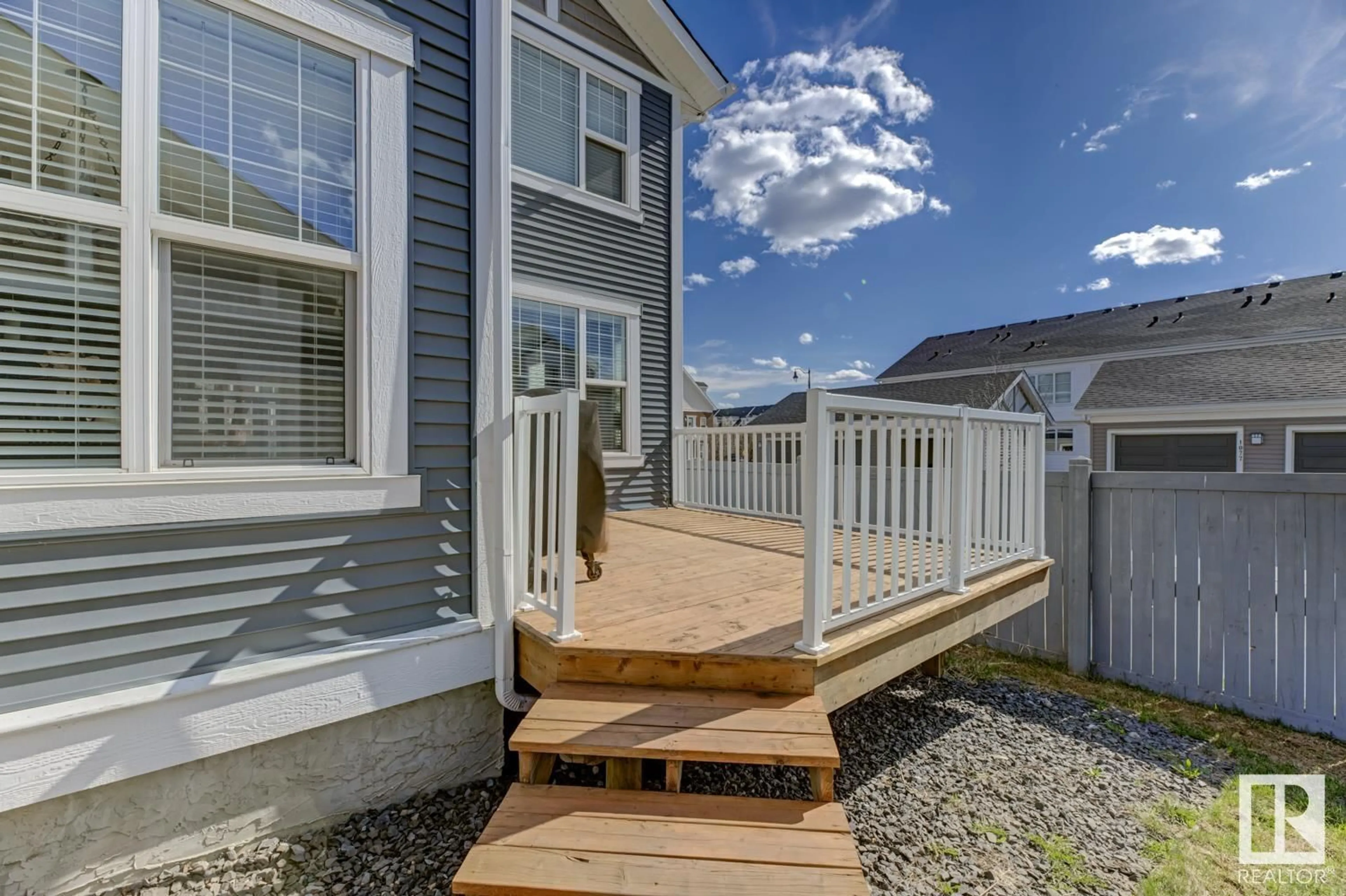 Patio, unknown for 1628 KERR RD, Edmonton Alberta T5E4A7