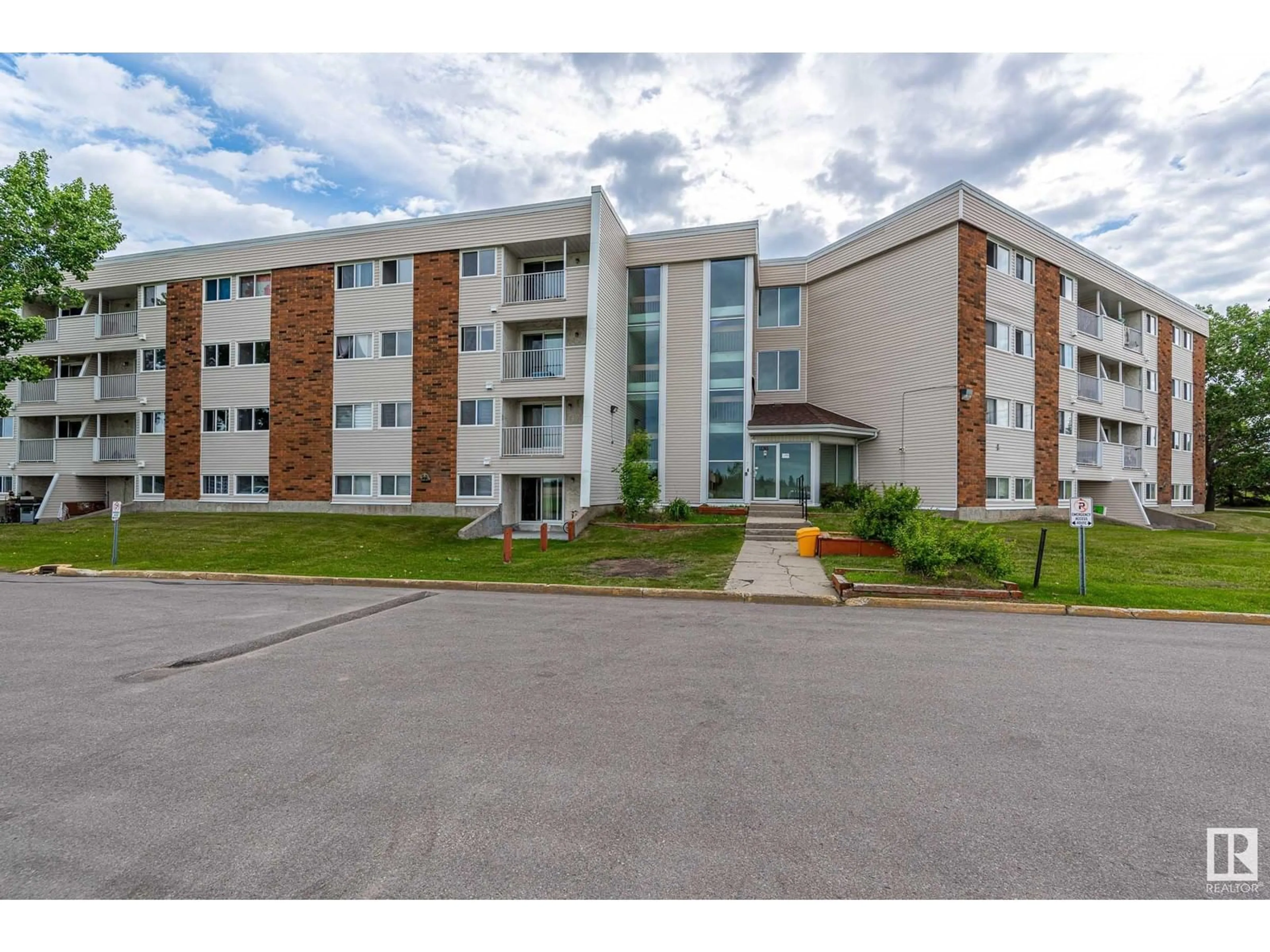 Unknown for 77 - 11265 31 AV, Edmonton Alberta T6J3V7