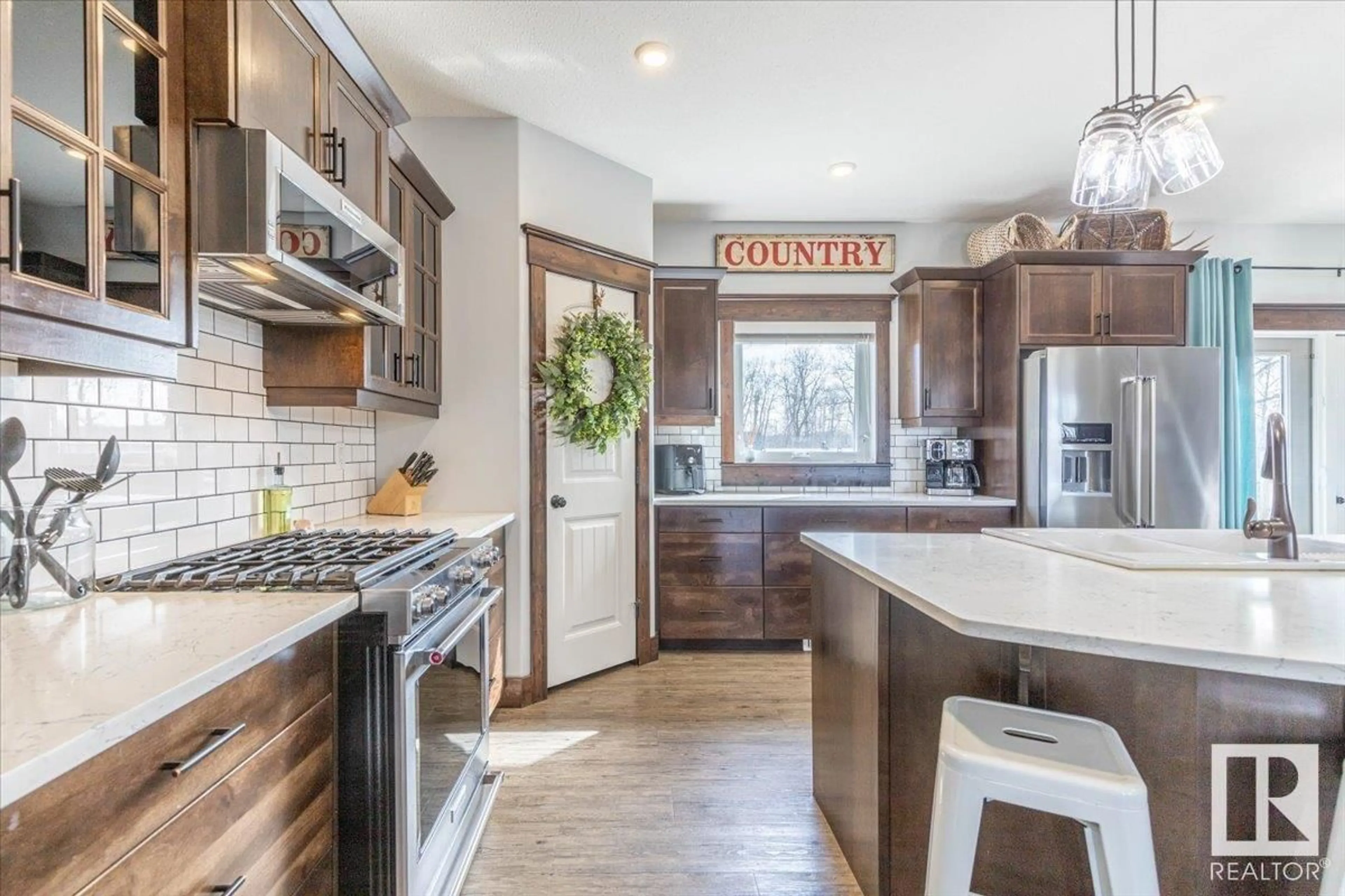 Open concept kitchen, ceramic/tile floor for 455049 RGE ROAD 274, Rural Wetaskiwin County Alberta T0C1H0