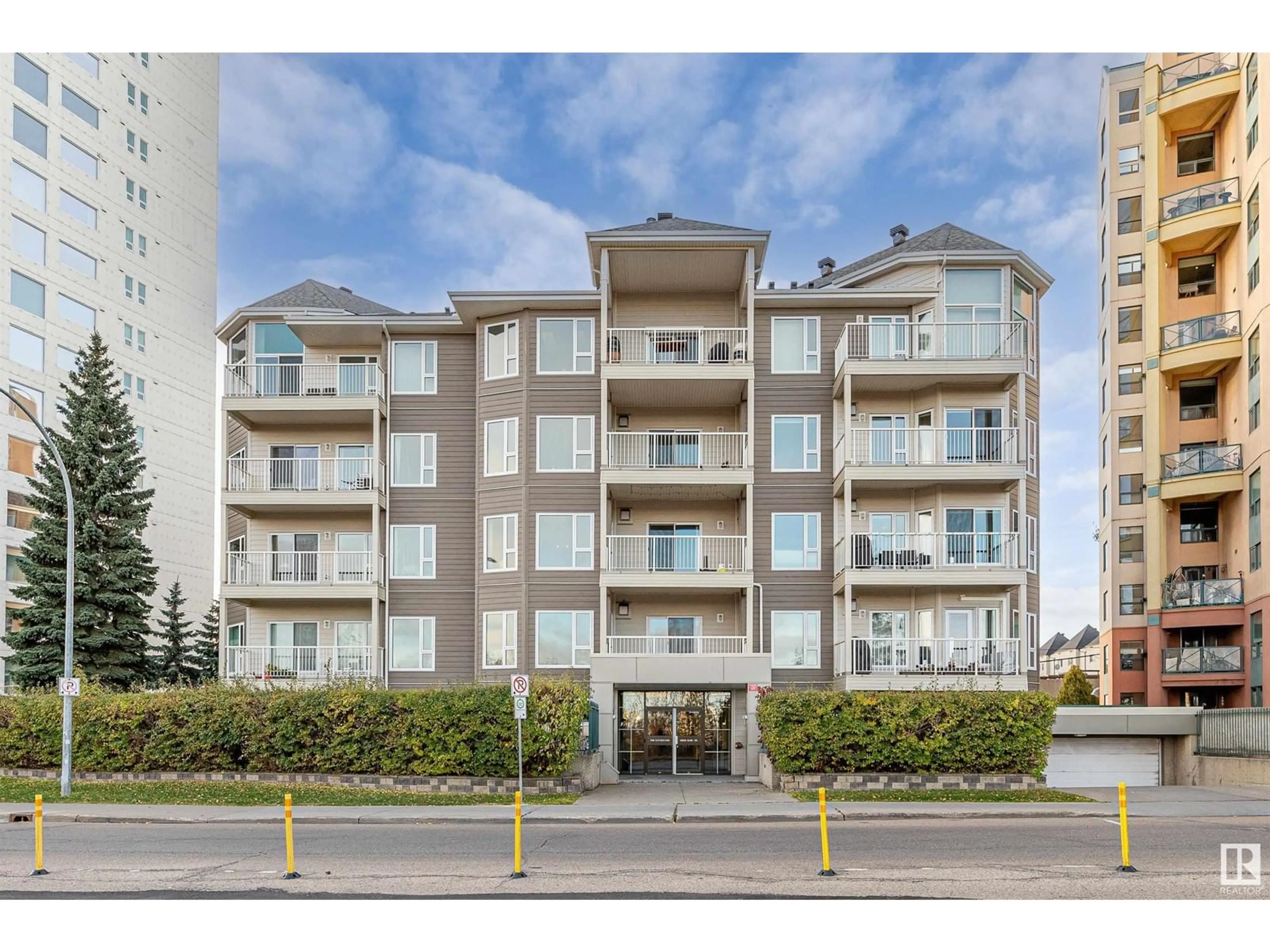Unknown for #103 - 10809 SASKATCHEWAN DR, Edmonton Alberta T6E4S5