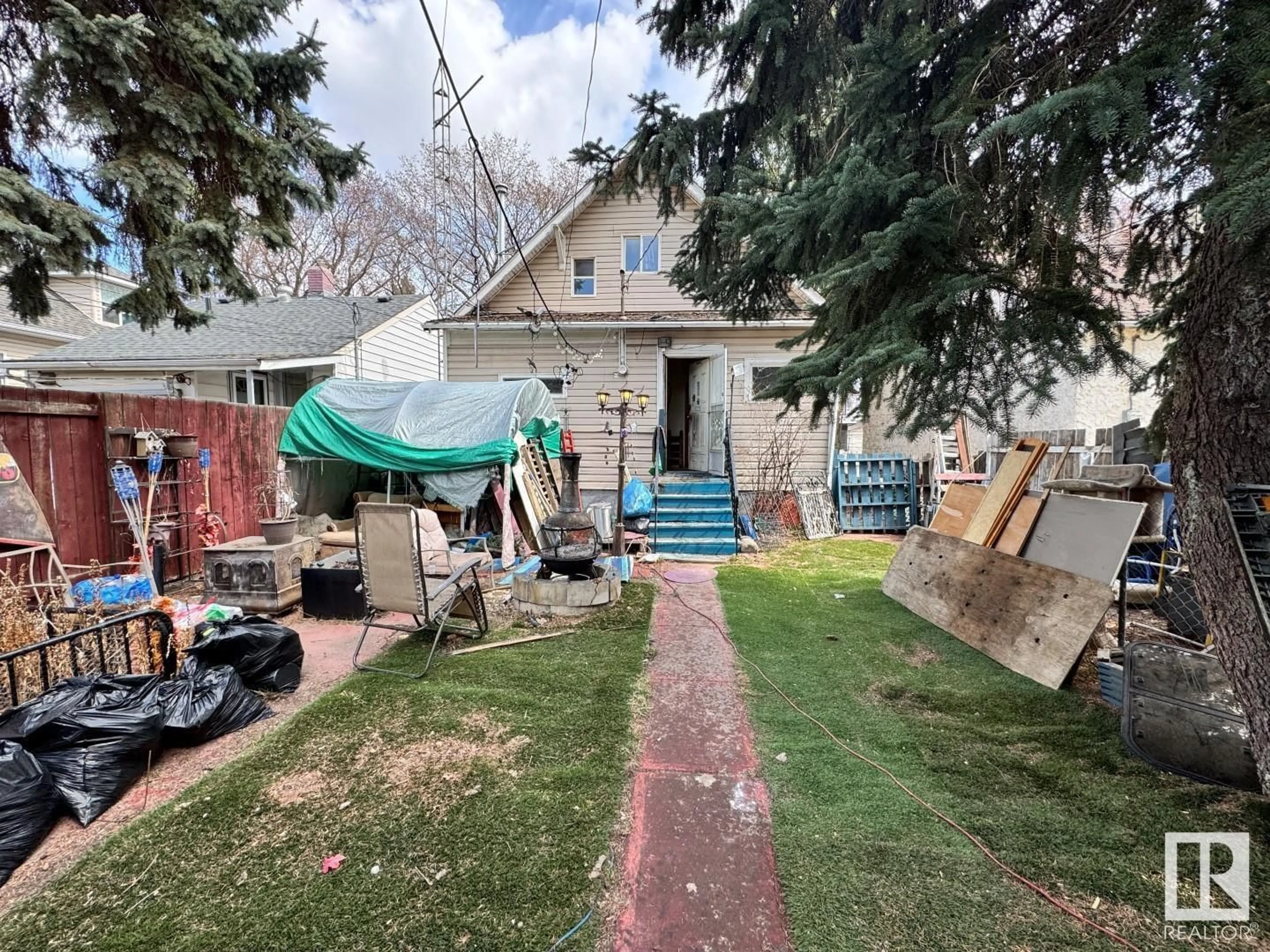 Unknown for NW - 12132 93 ST, Edmonton Alberta T5G1E8