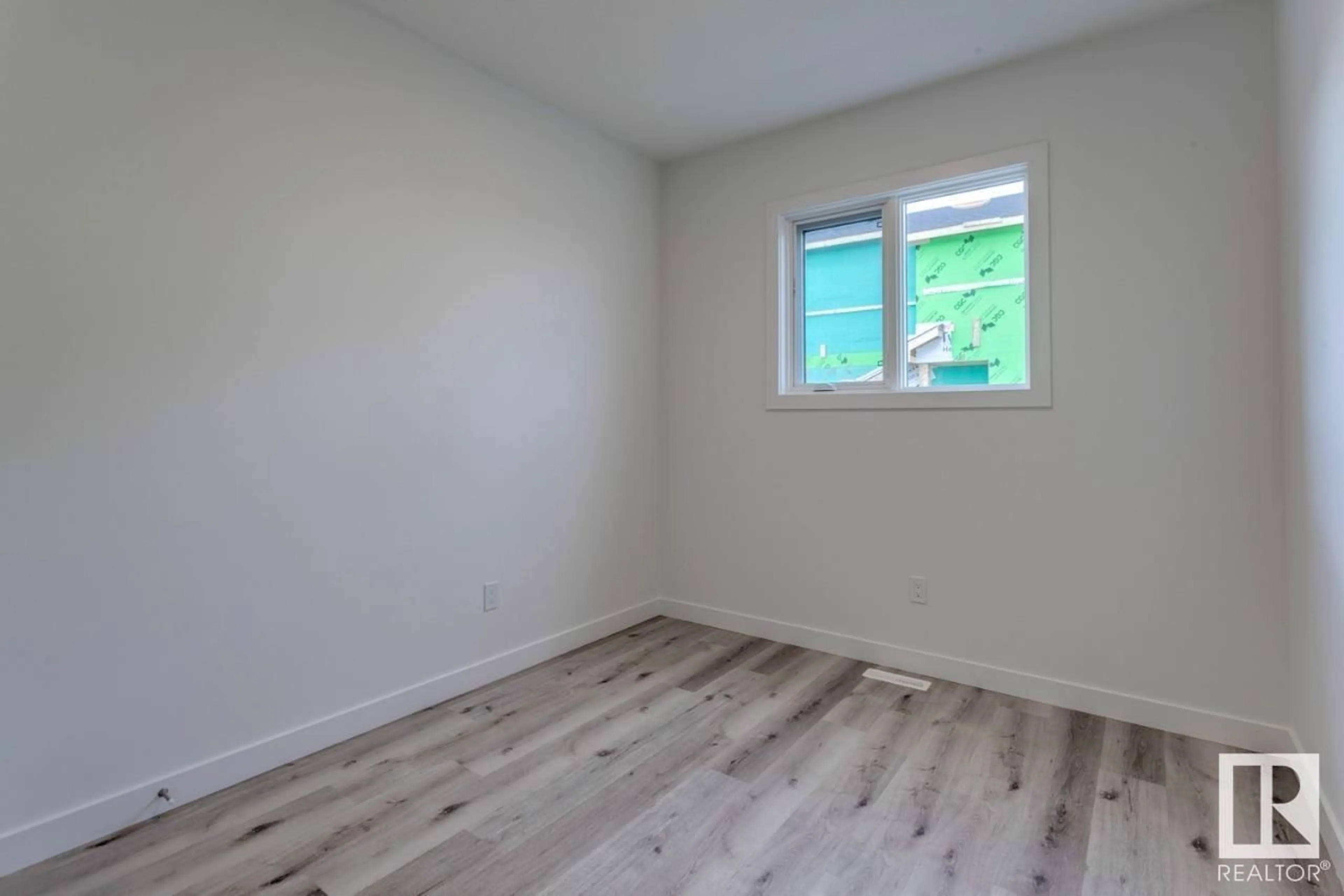 A pic of a room for 2840 191 ST, Edmonton Alberta T6M1P5
