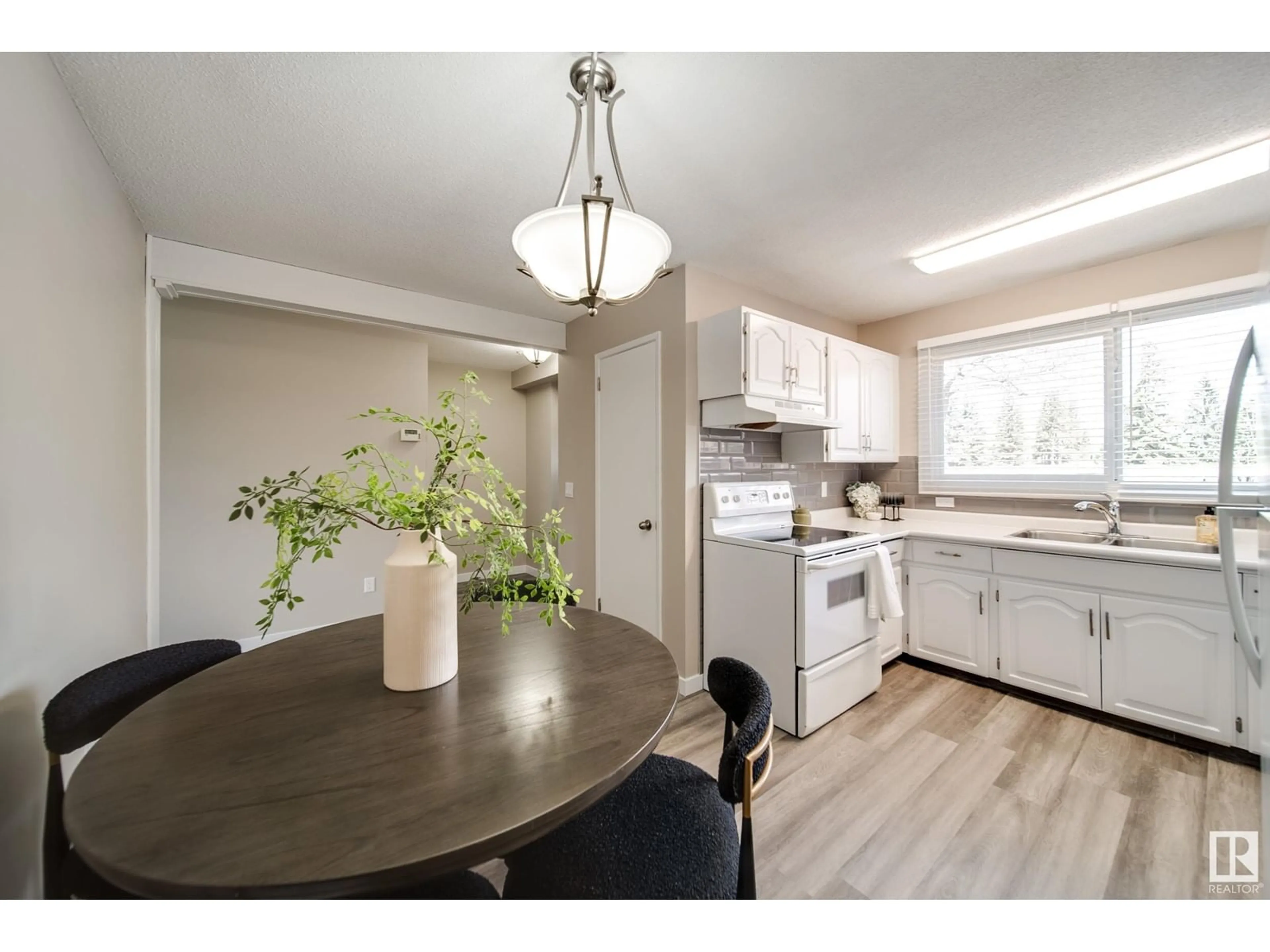 Unknown for NW - 5719 144 AV, Edmonton Alberta T5A1K6