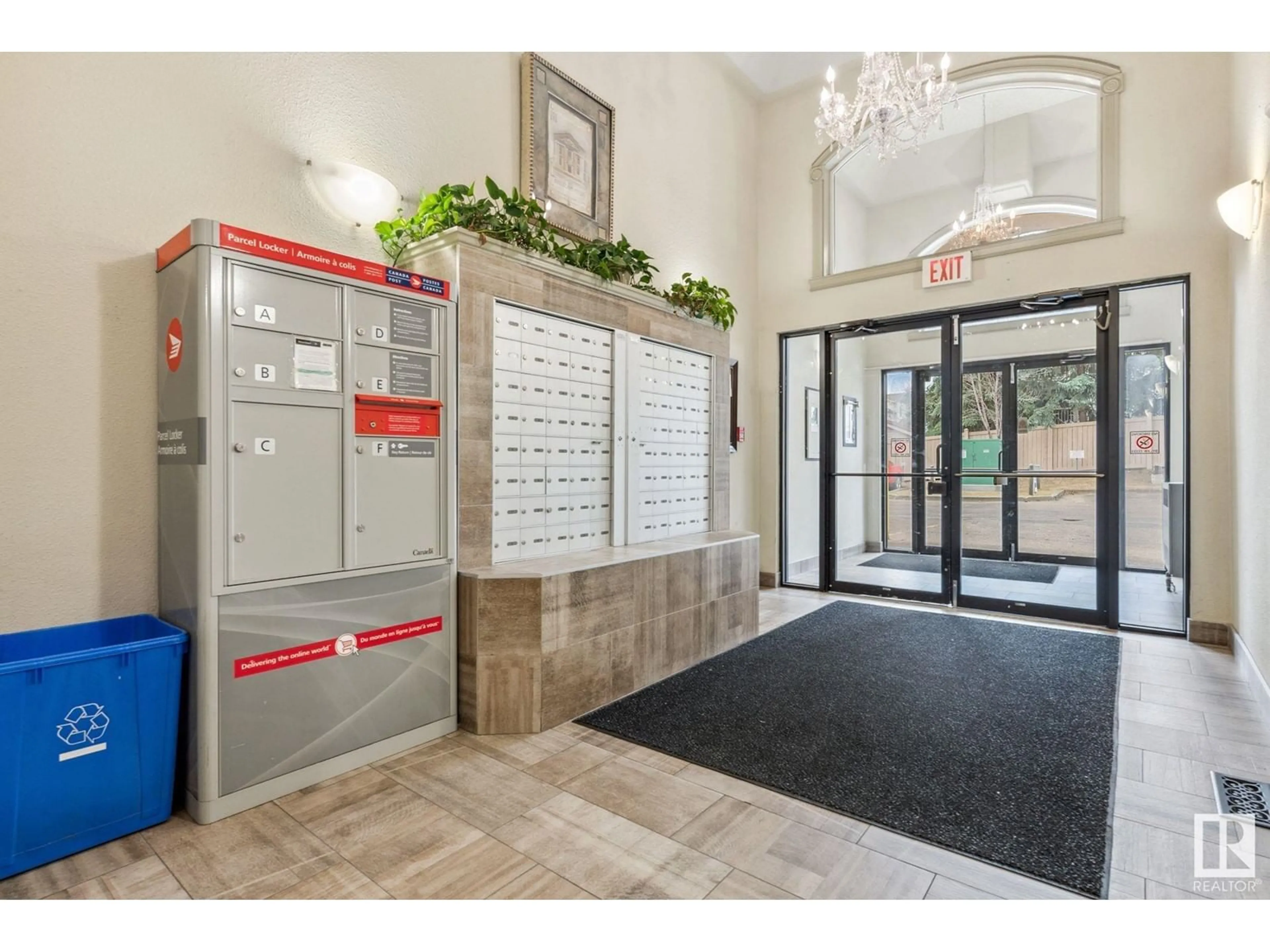 Indoor foyer for 9945 NW - 311 167 ST, Edmonton Alberta T5P0K5