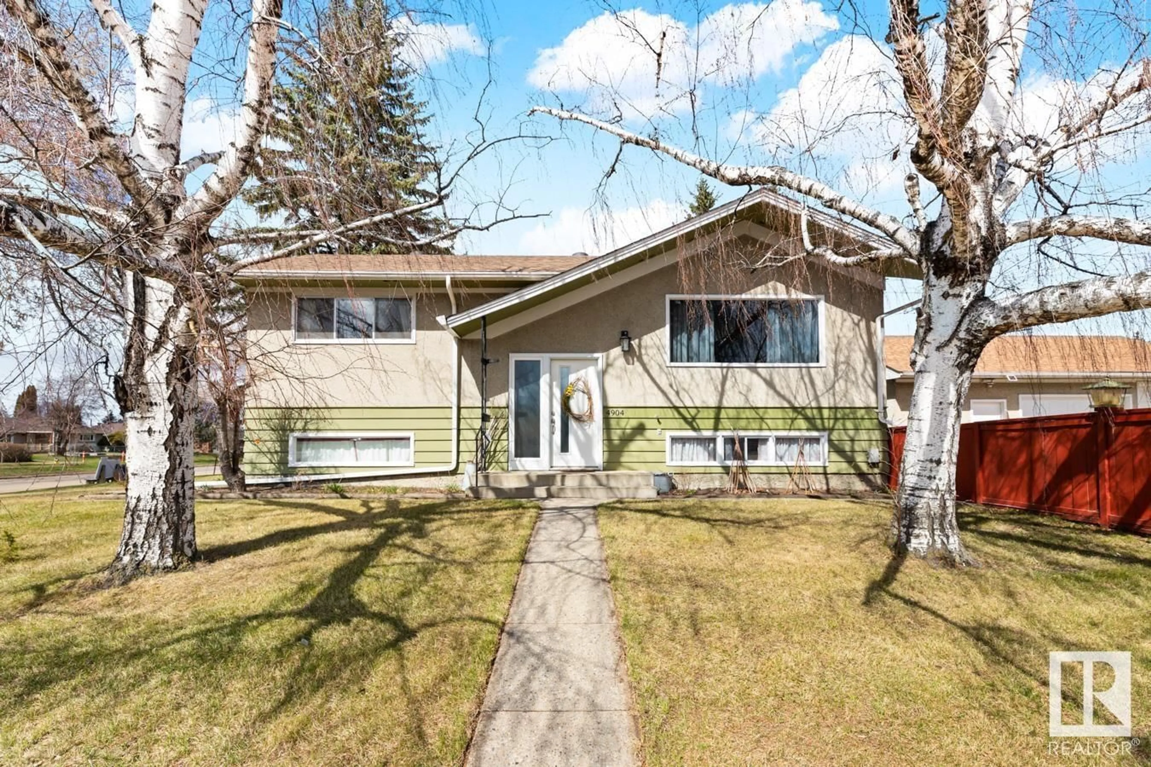 Home with vinyl exterior material, street for NW - 4904 104A AV, Edmonton Alberta T6A0Z7