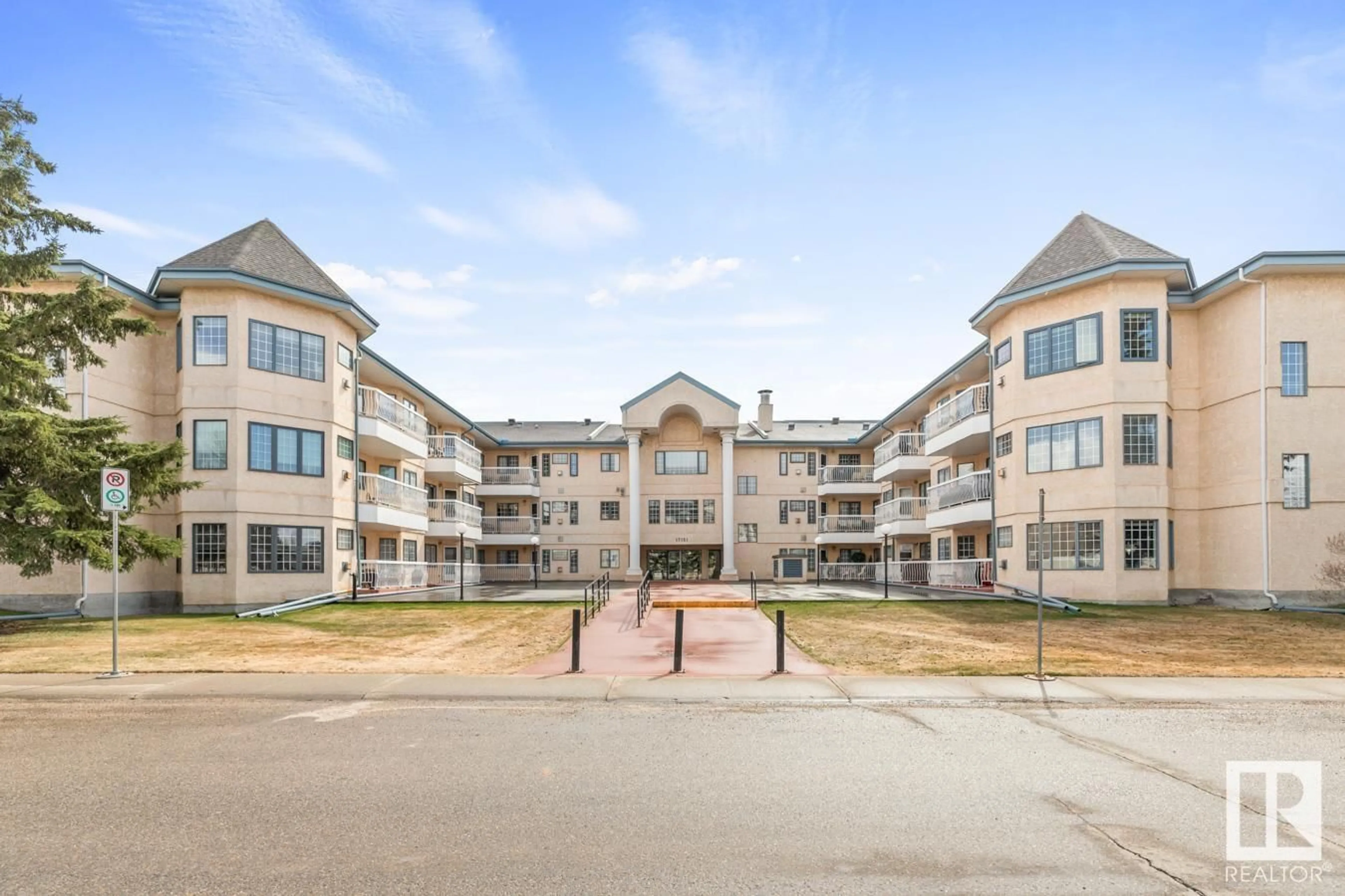A pic from outside/outdoor area/front of a property/back of a property/a pic from drone, building for #103 - 17151 94A AV NW, Edmonton Alberta T5T5Z9