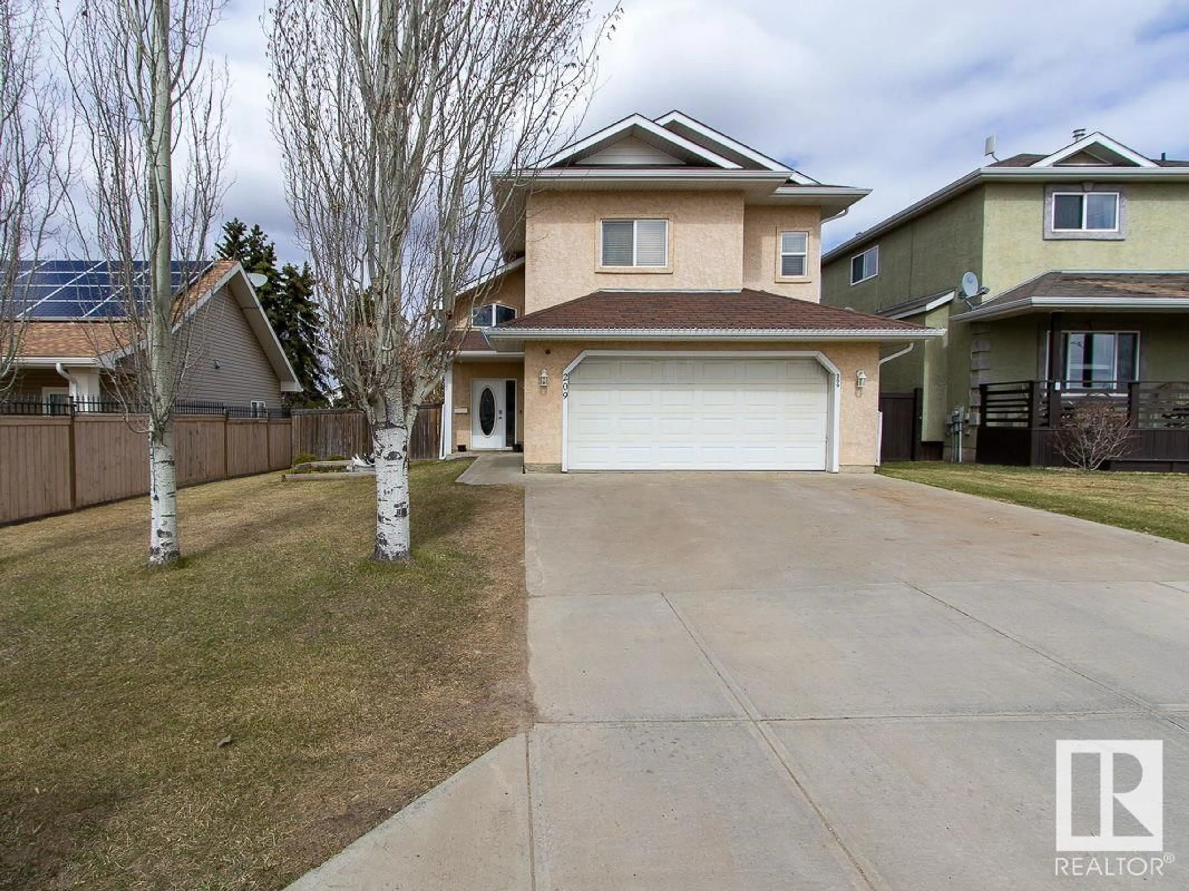 Home with vinyl exterior material, street for 209 - 25100 TWP ROAD 554, Cardiff Alberta T8R2G5