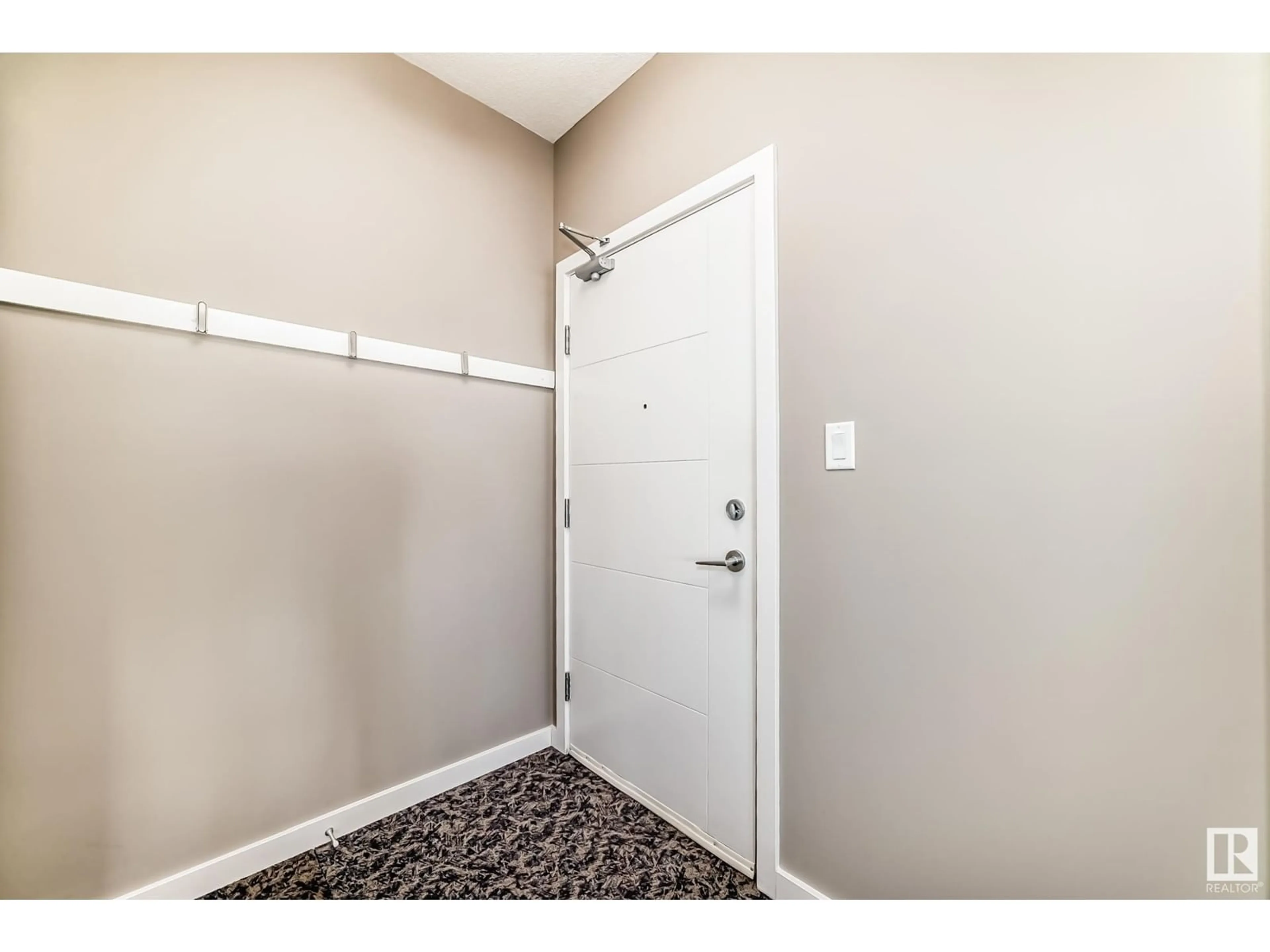 Indoor entryway for 1154 - 340 ADAMSON DR, Edmonton Alberta T6W3N5