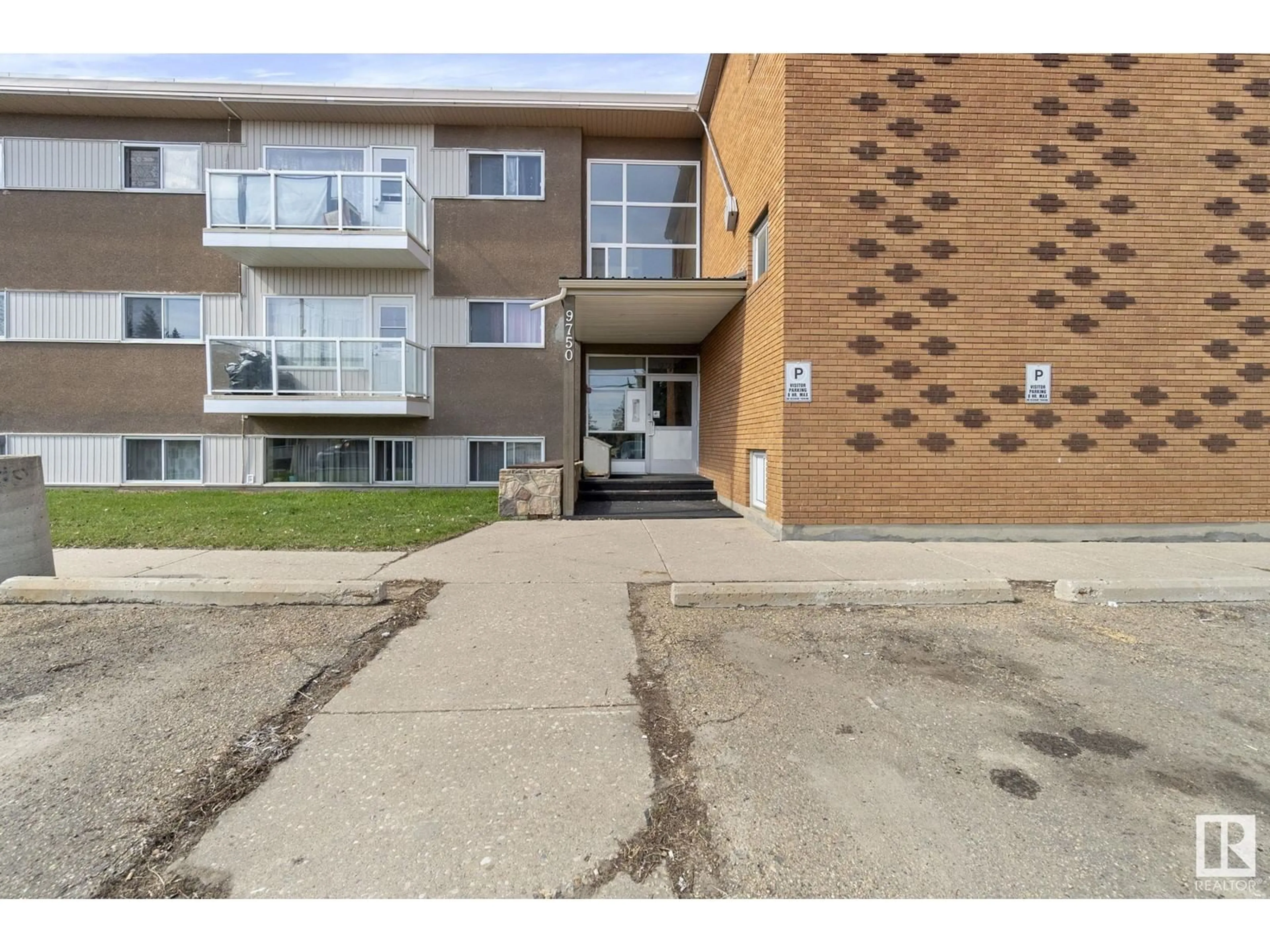 Unknown for #3 - 9750 62 ST, Edmonton Alberta T6B1P6