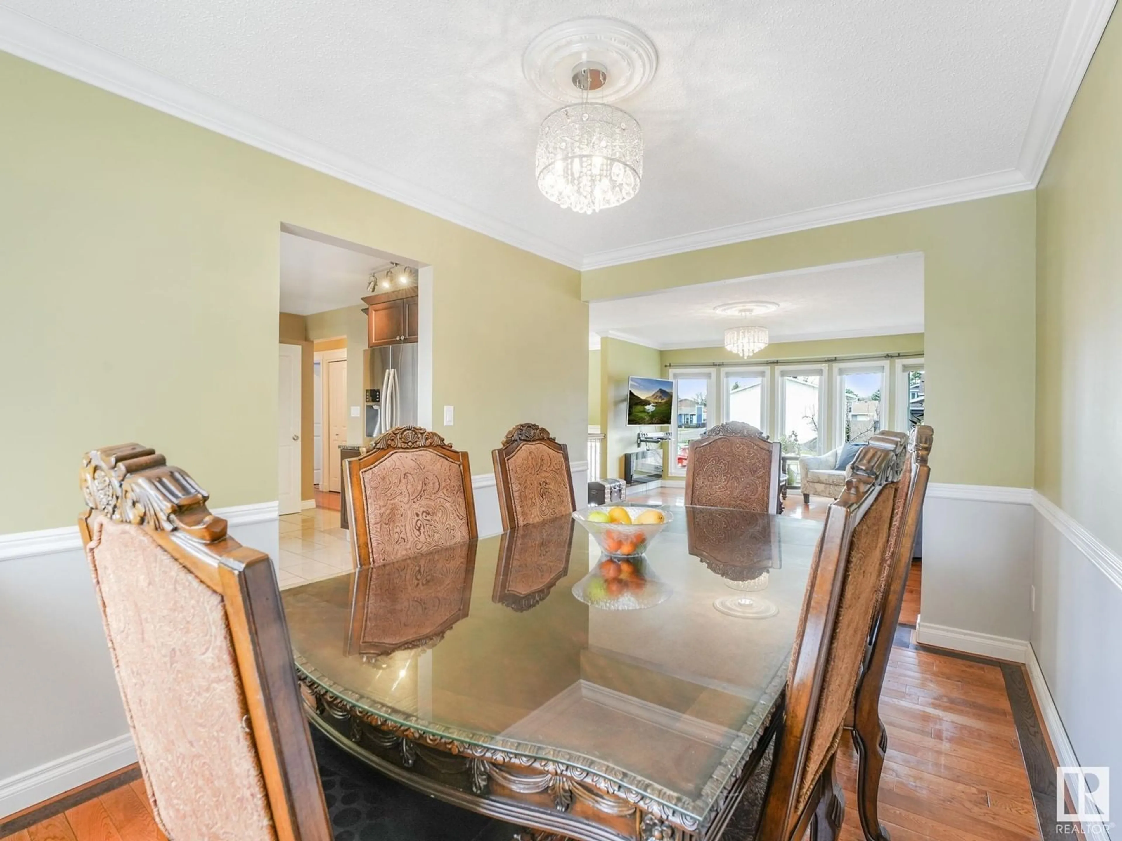 Dining room, unknown for 11804 158 AV, Edmonton Alberta T5X2K4