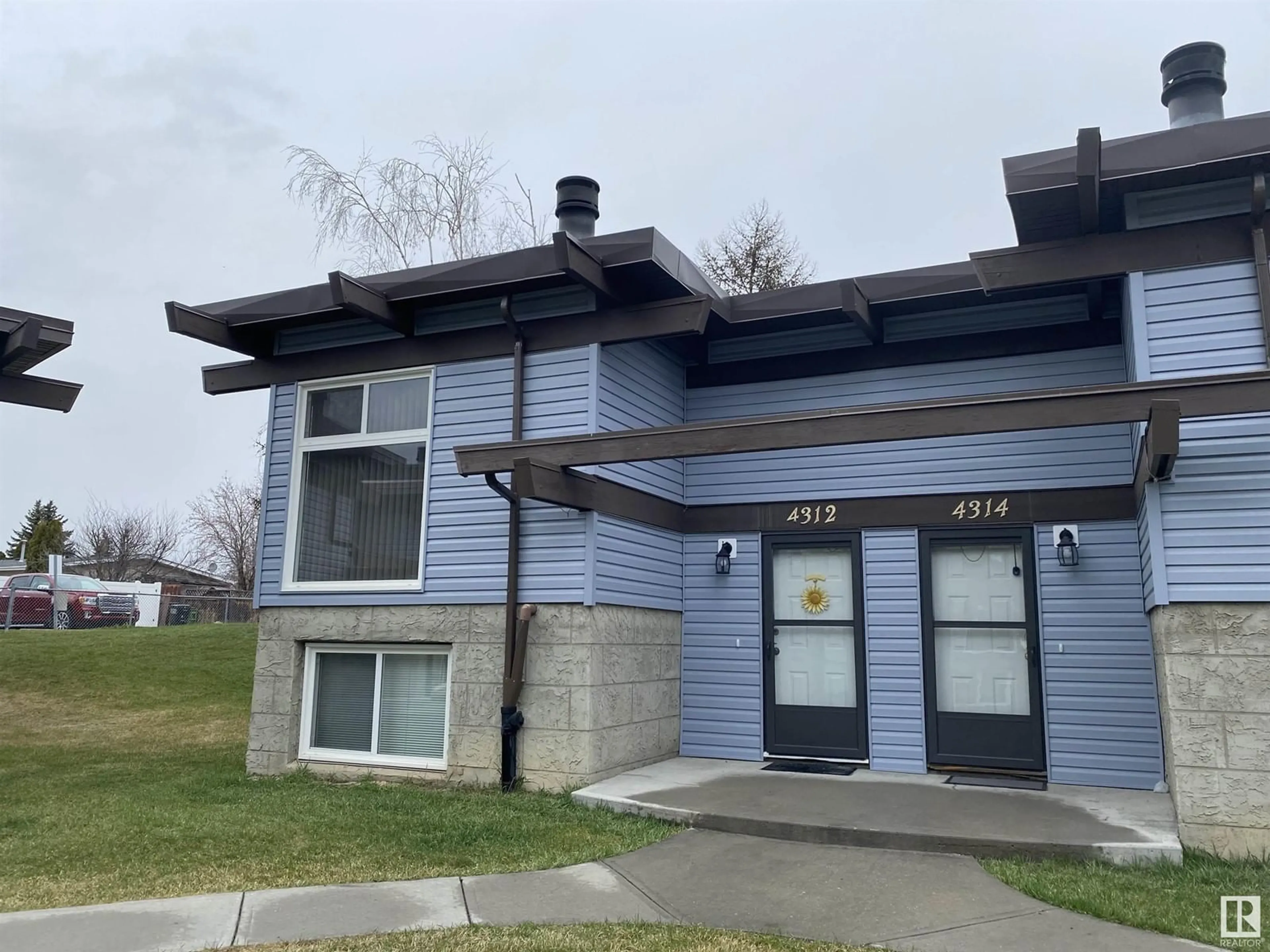Unknown for 4312 76 ST, Edmonton Alberta T6K1V3