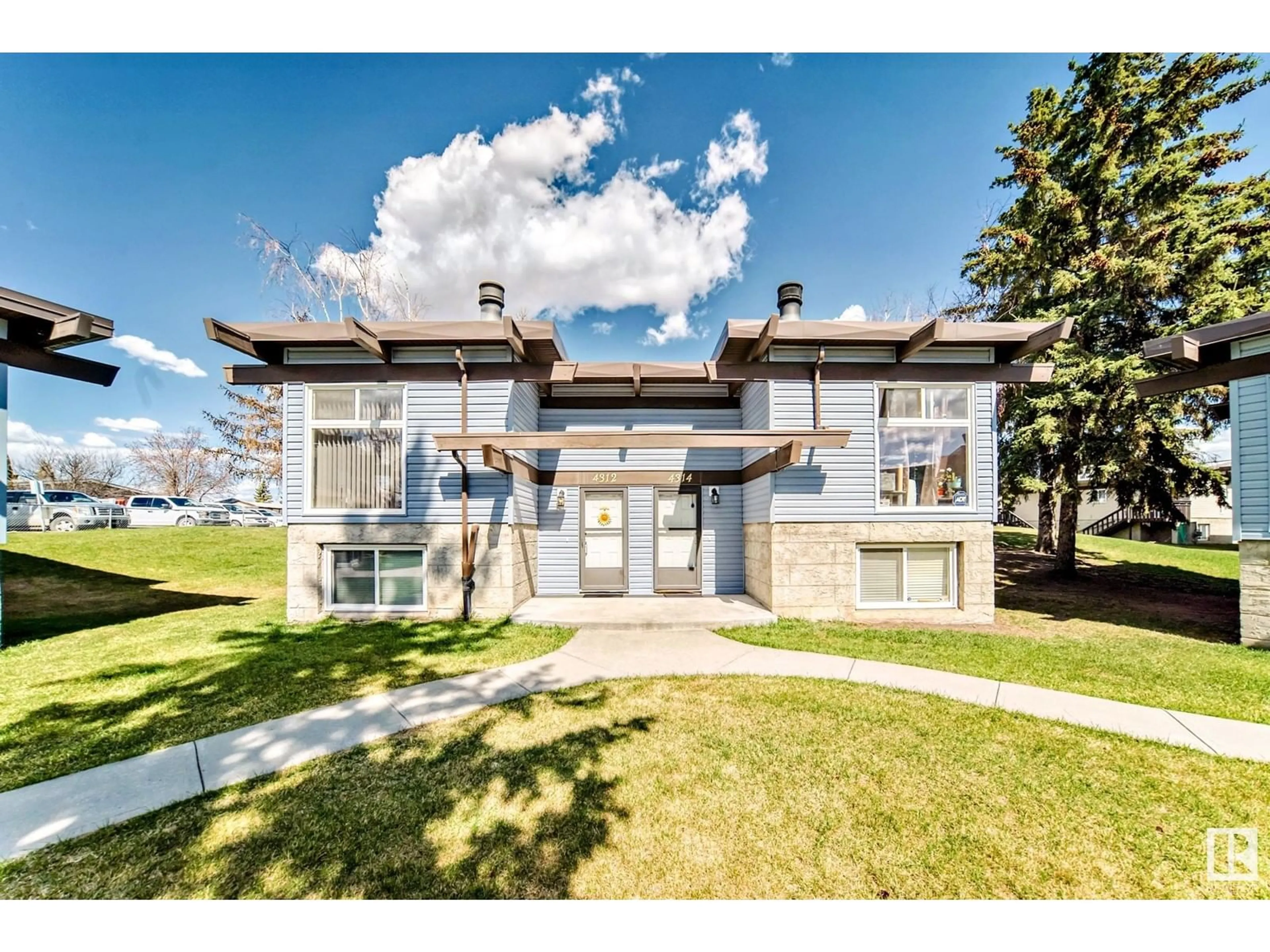 Unknown for 4312 76 ST, Edmonton Alberta T6K1V3