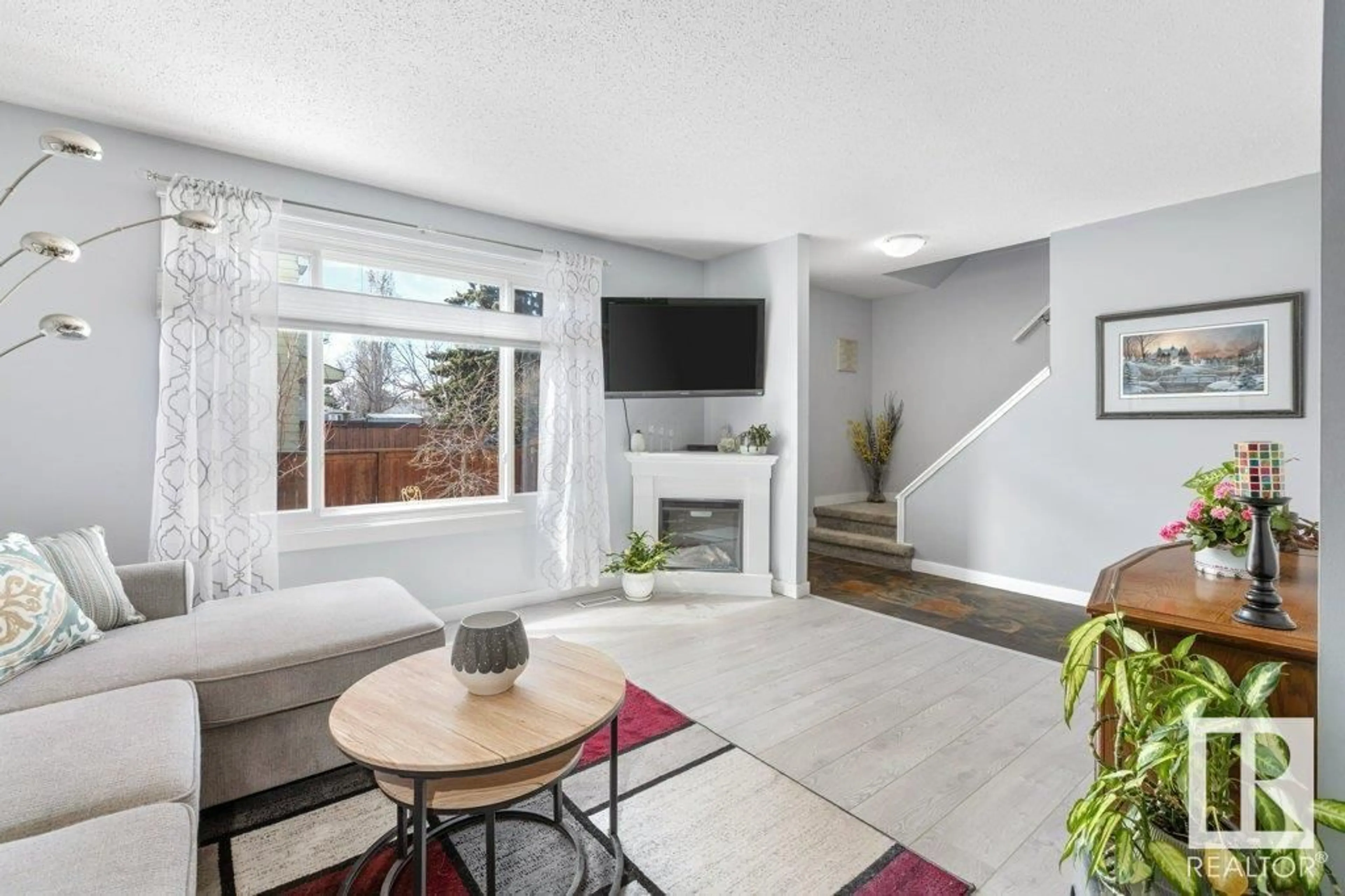 Living room with furniture, unknown for 160 PRIMROSE GARDENS GD, Edmonton Alberta T5T0R1