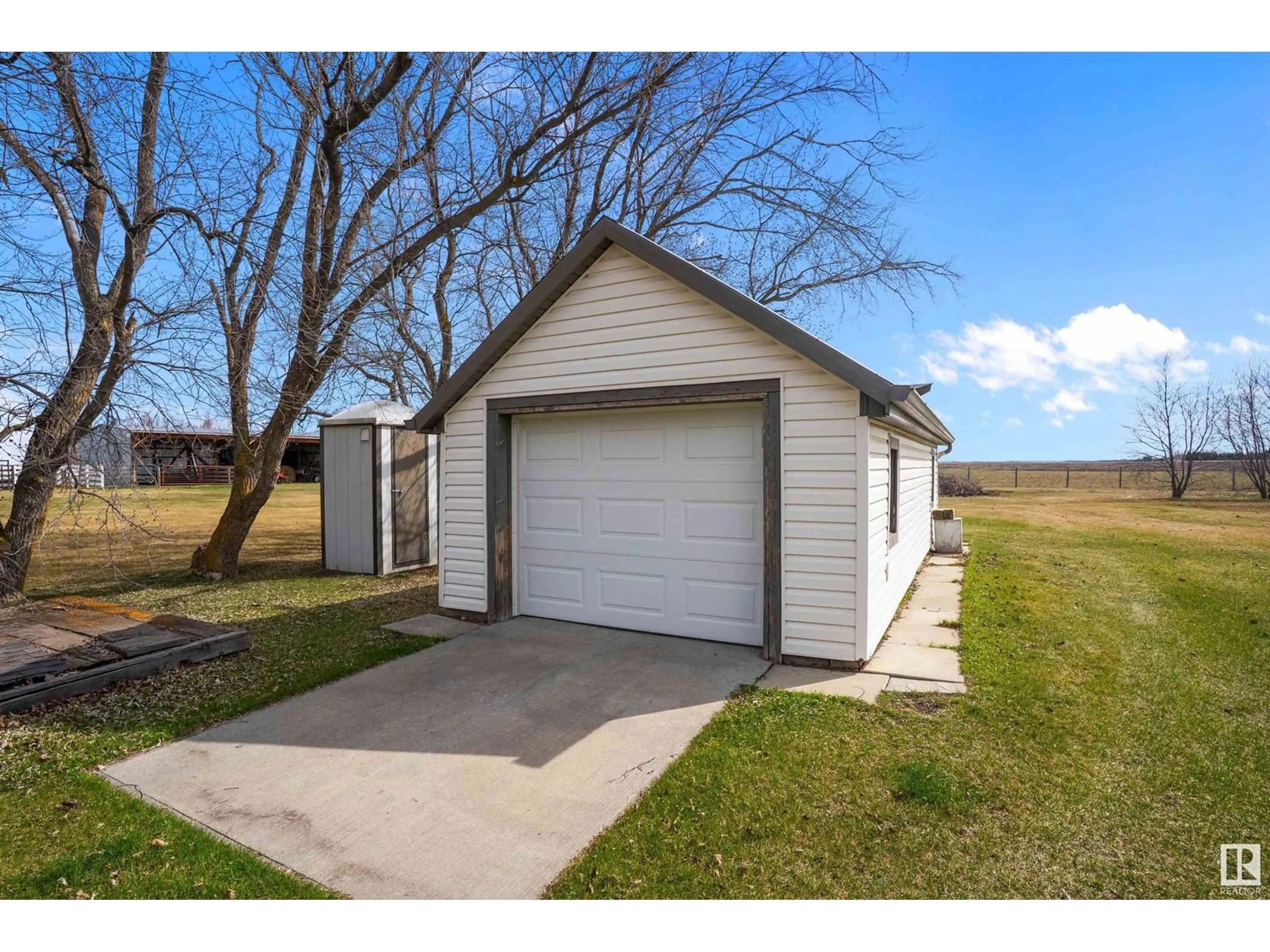 Shed for 49229 RR 263, Rural Leduc County Alberta T0C0V0