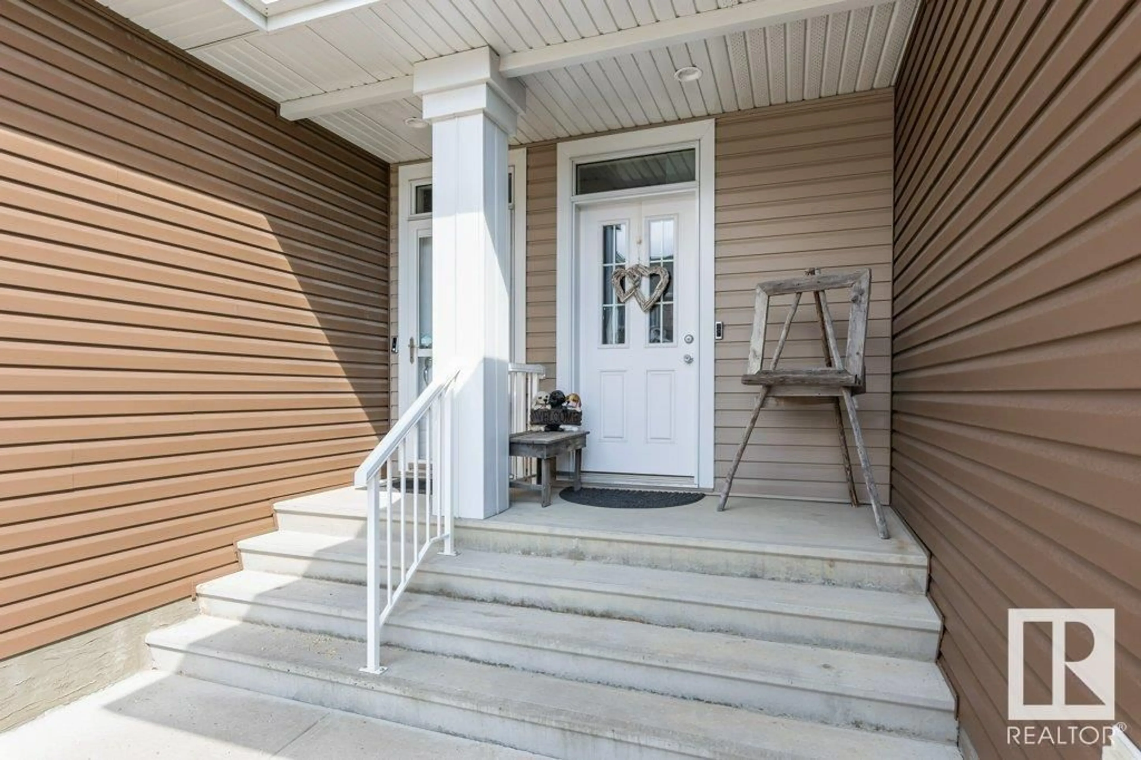 Unknown for 48 18230 104A ST NW, Edmonton Alberta T5X0G9