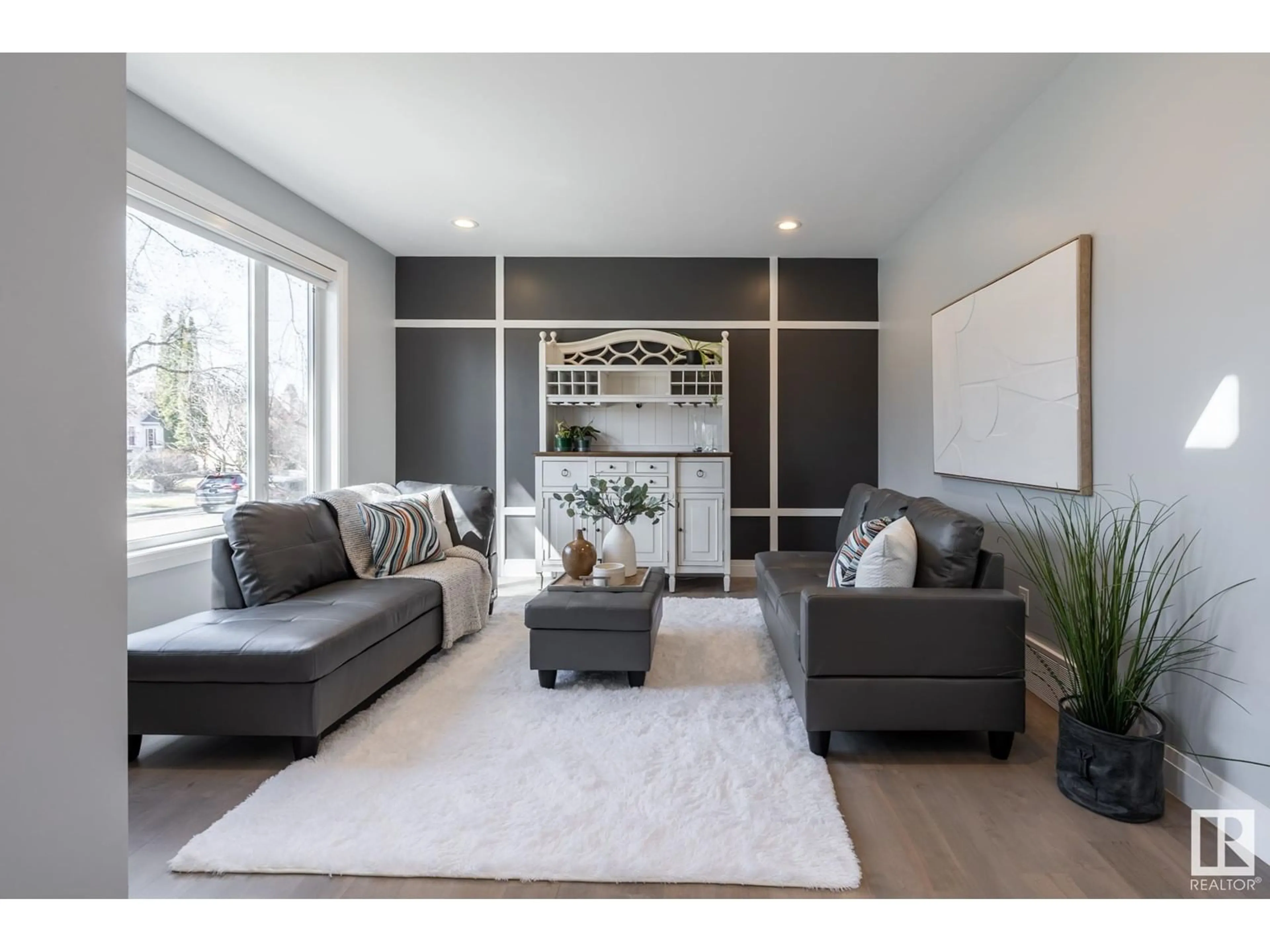 Living room with furniture, unknown for 10936 71 AV, Edmonton Alberta T6G0A1