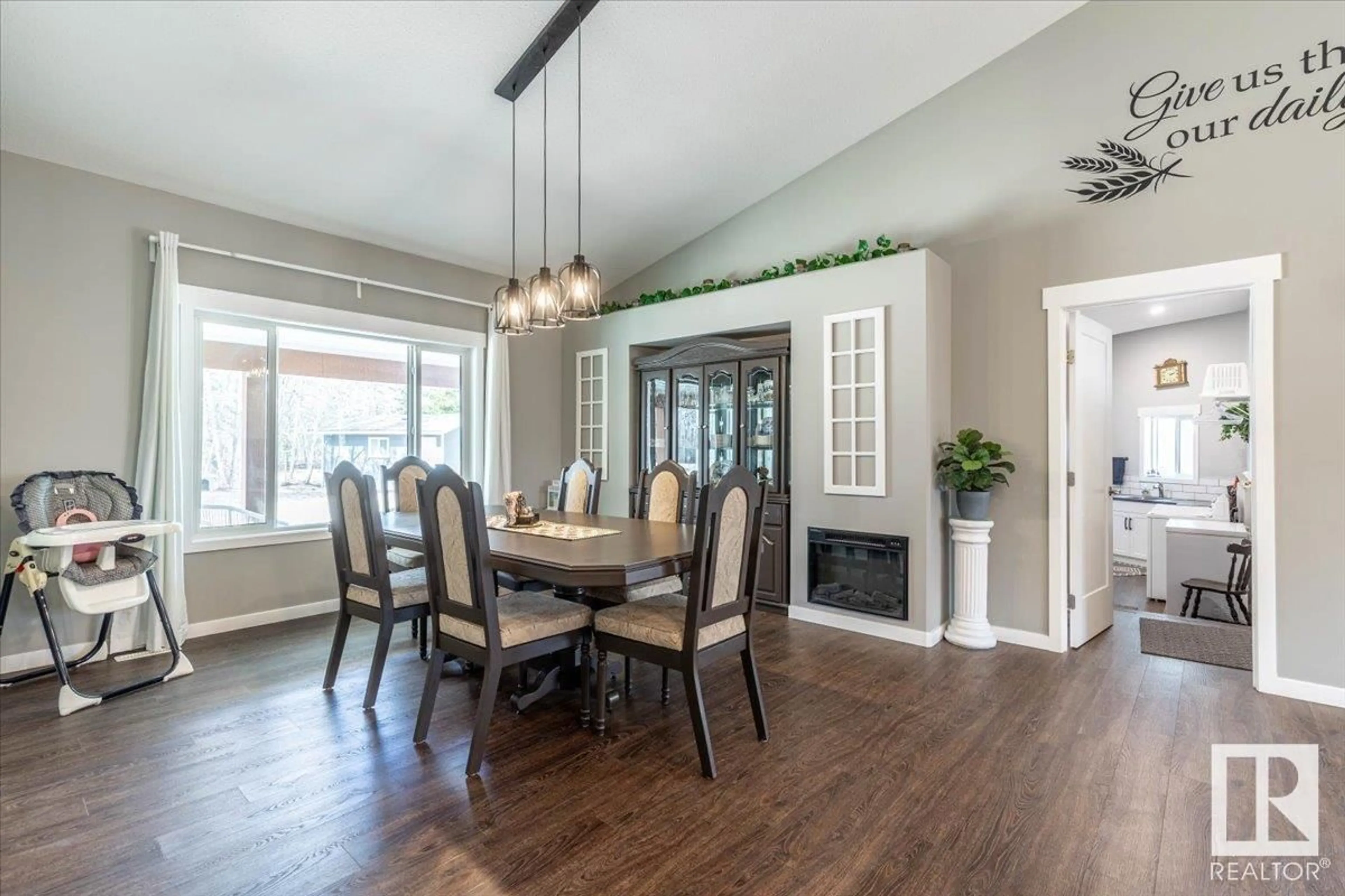 Dining room, wood/laminate floor for 90 23016 TWP ROAD 504, Rural Leduc County Alberta T0B3M1