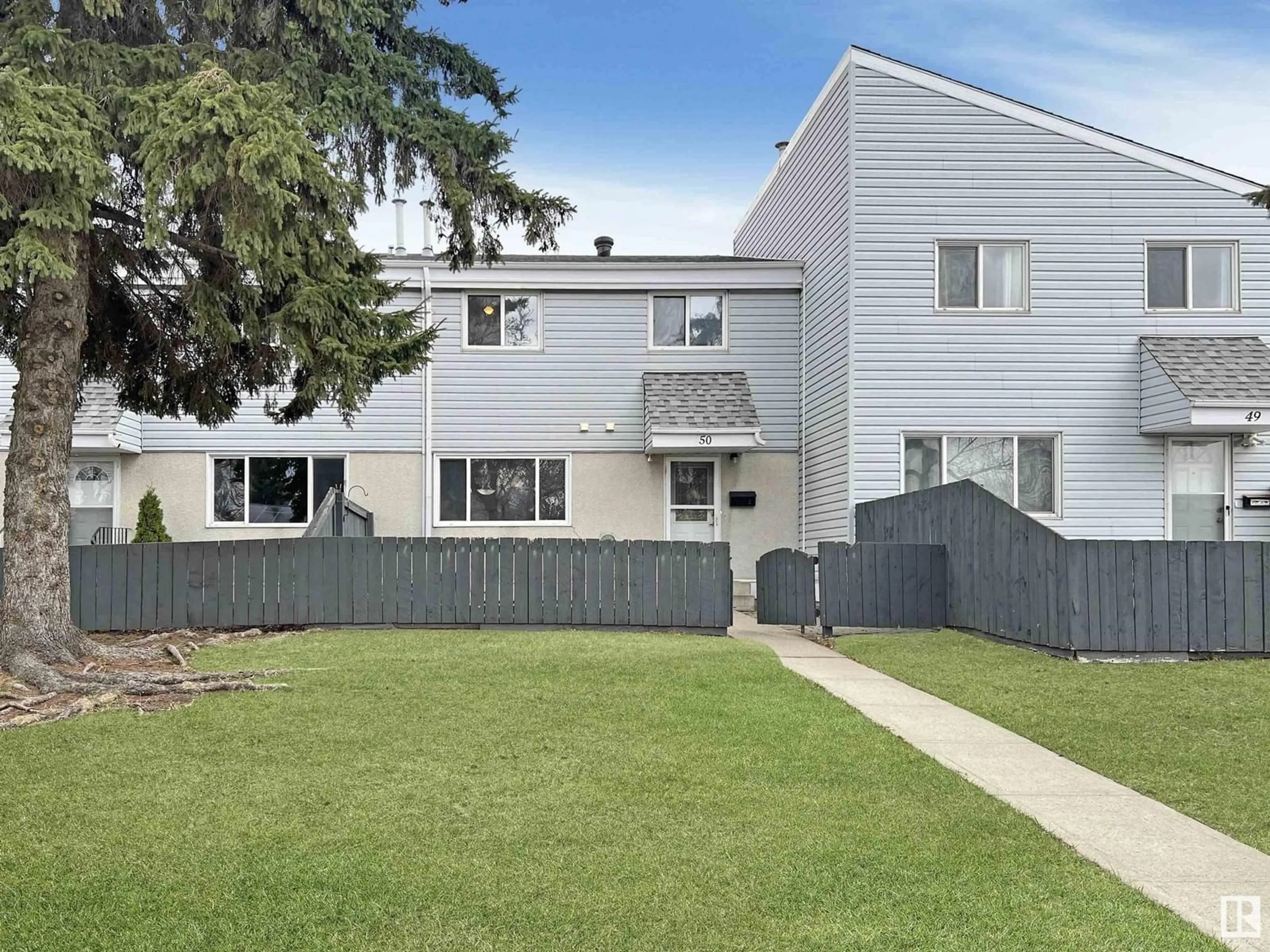 A pic from outside/outdoor area/front of a property/back of a property/a pic from drone, street for 50 MCLEOD PL, Edmonton Alberta T5A3A8