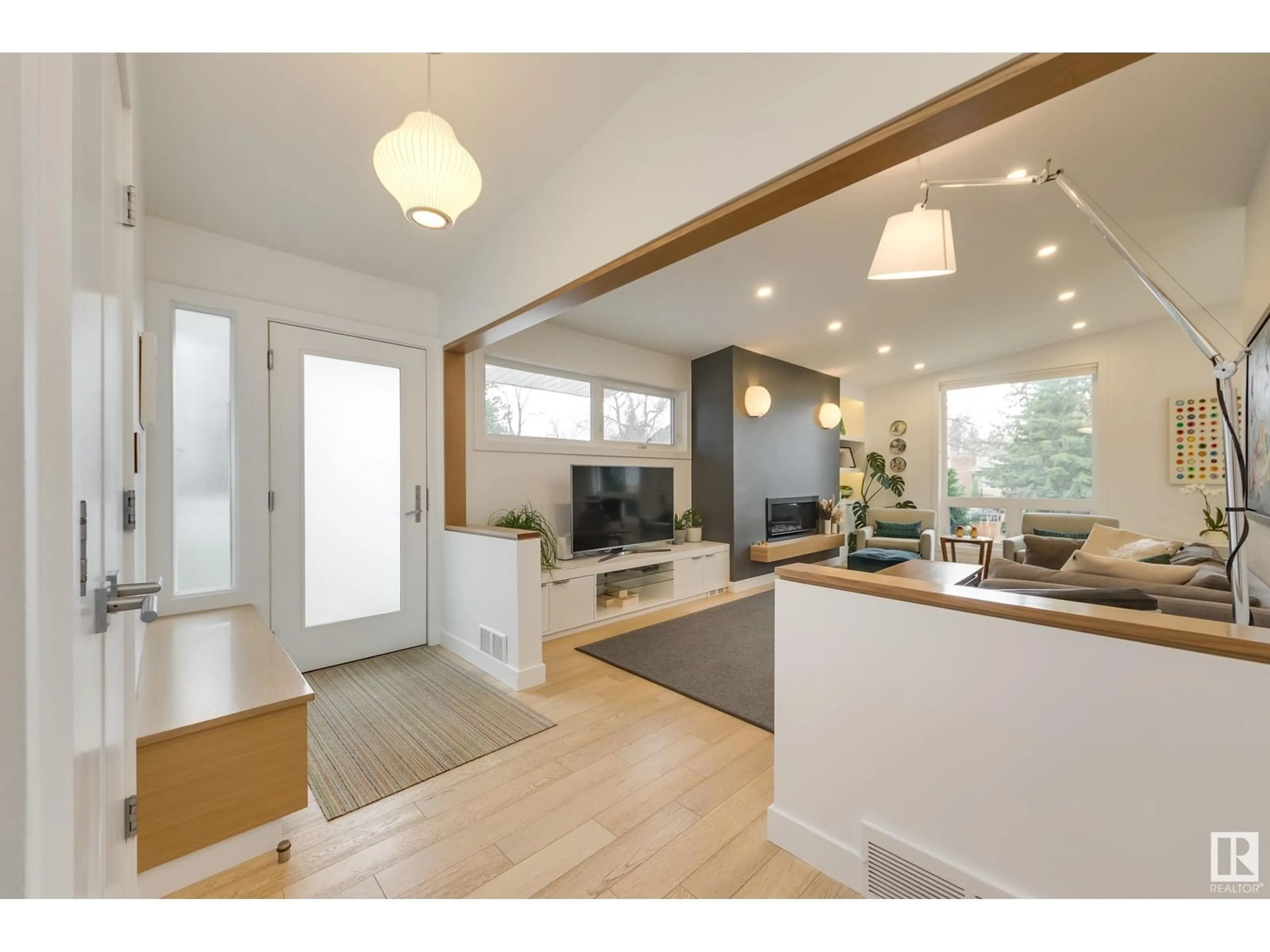 Open concept kitchen, wood/laminate floor for NW - 7303 118A ST, Edmonton Alberta T6G1V3