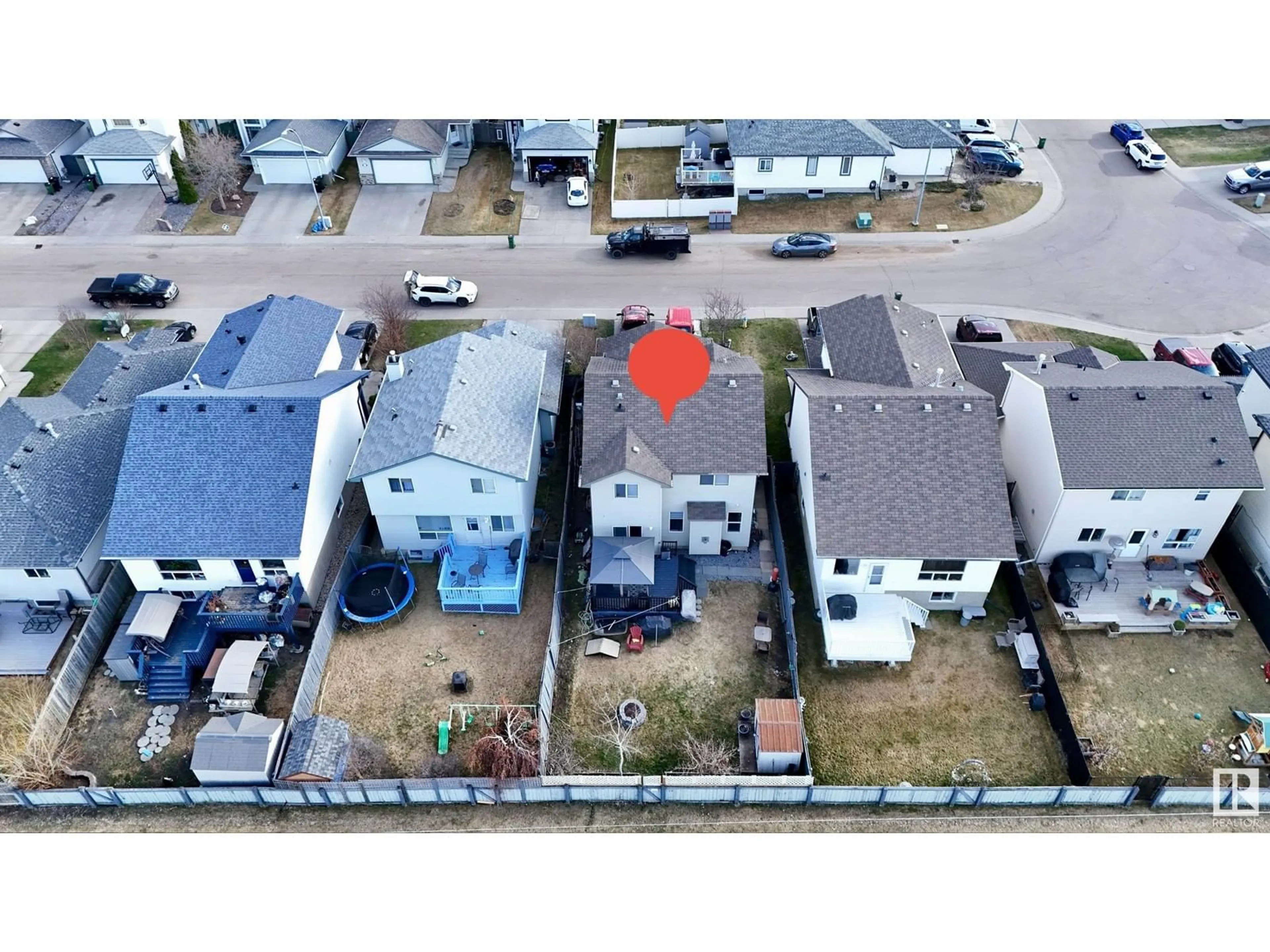 A pic from outside/outdoor area/front of a property/back of a property/a pic from drone, city buildings view from balcony for NW - 5254 162A AV, Edmonton Alberta T5Y3C7