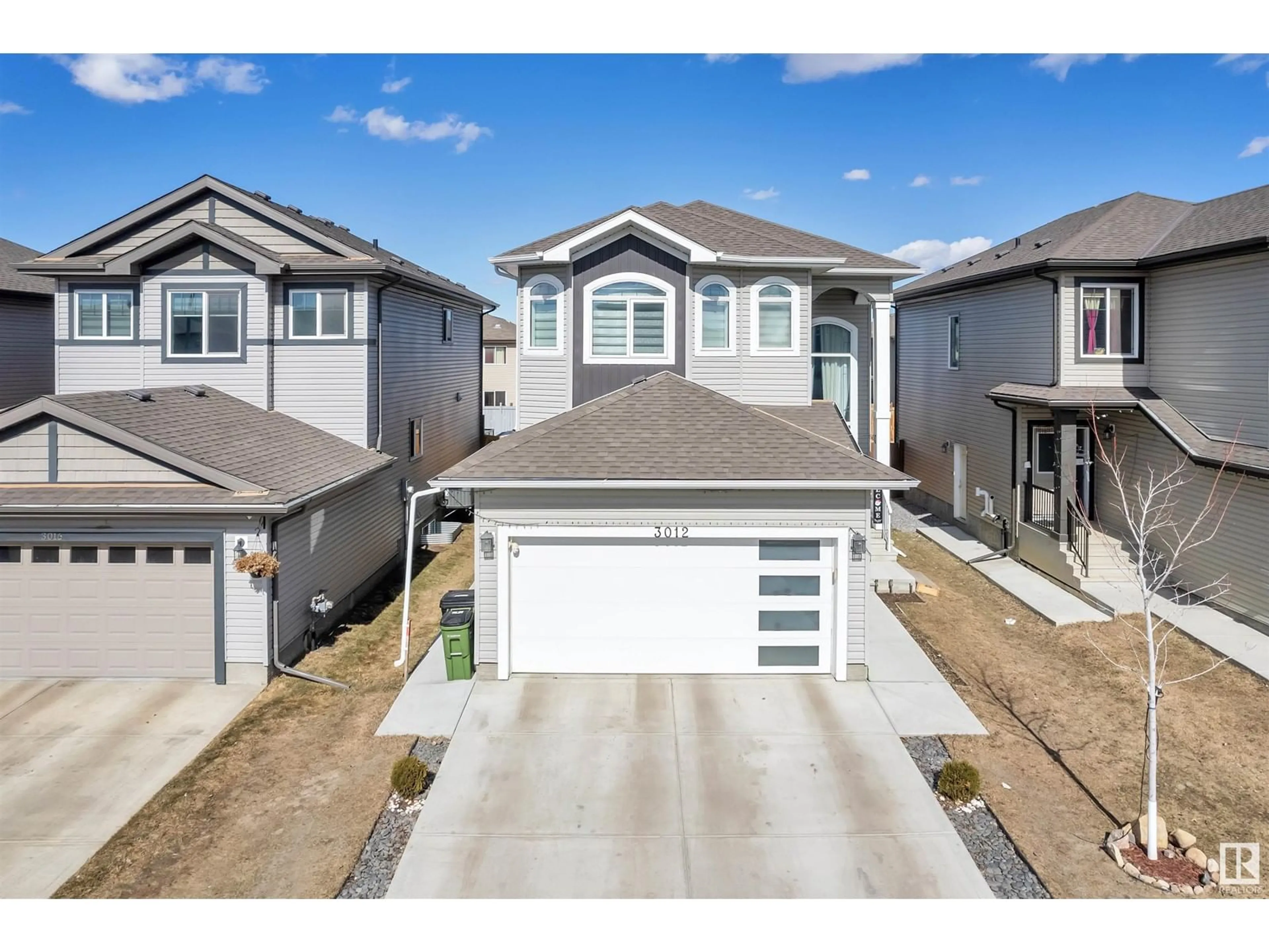 A pic from outside/outdoor area/front of a property/back of a property/a pic from drone, street for NW - 3012 12 AV, Edmonton Alberta T6T2H1