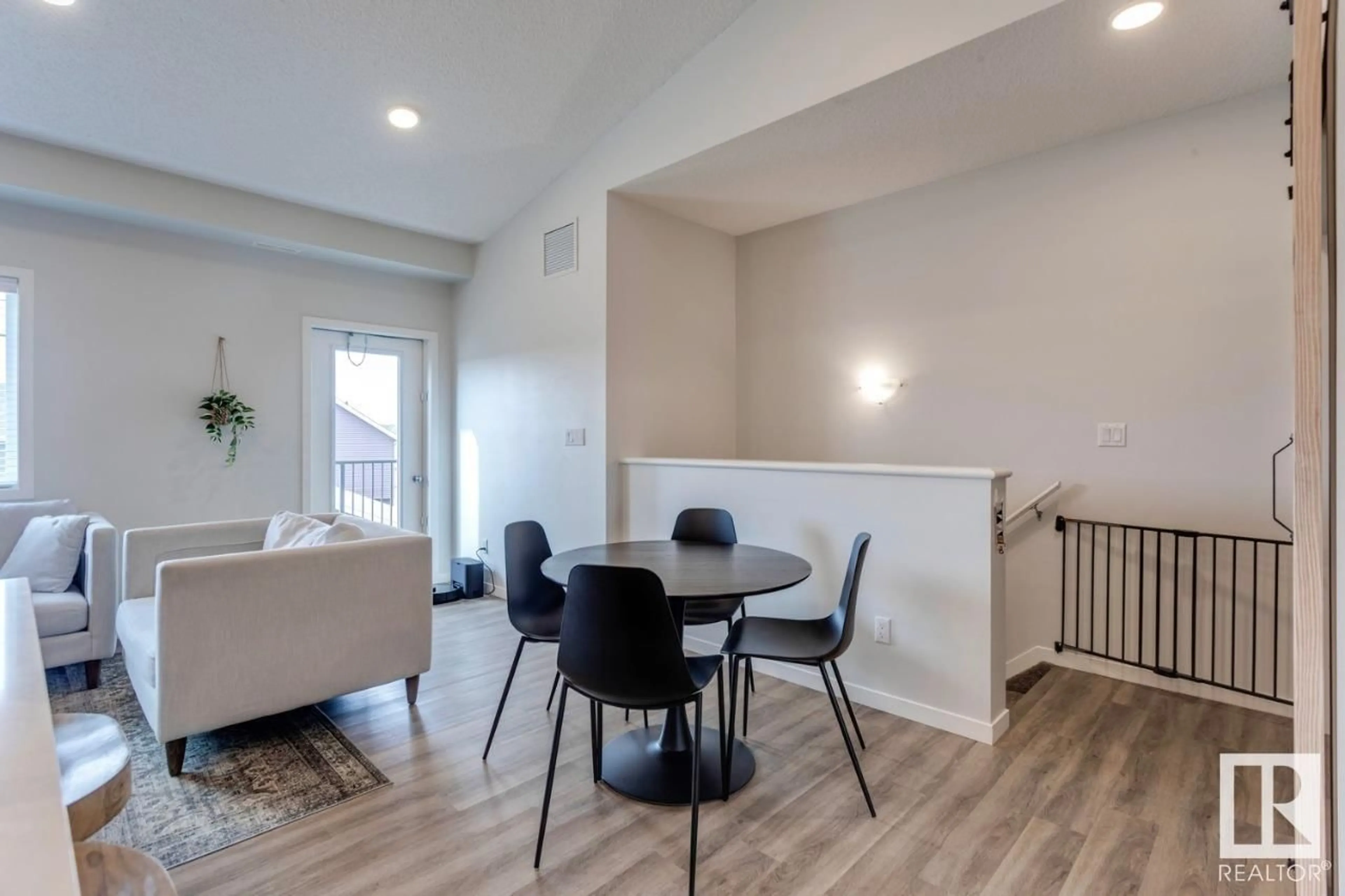 A pic of a room for 53 - 3305 ORCHARDS LINK LI, Edmonton Alberta T6X2H1