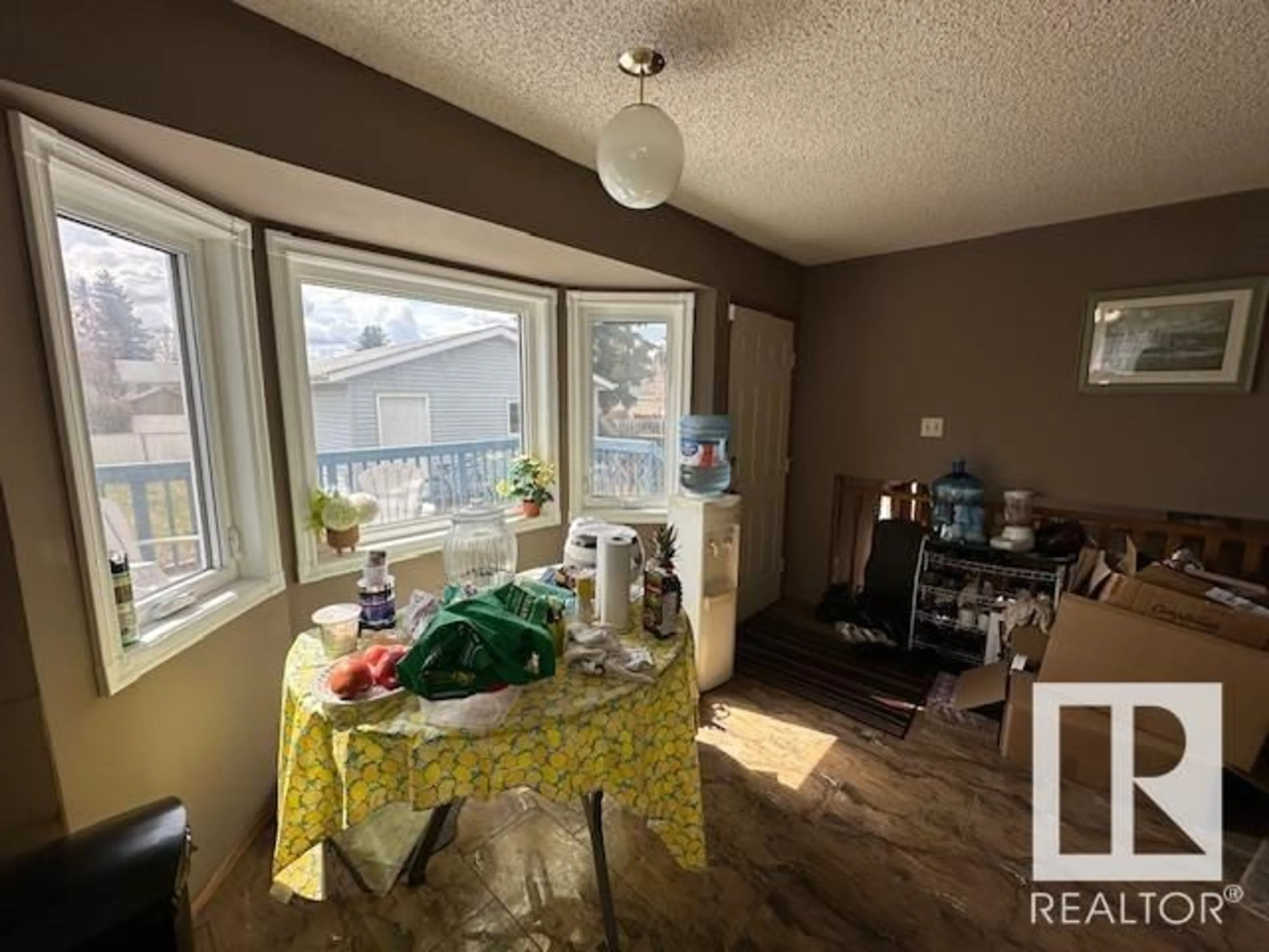 A pic of a room for NW - 7807 152B AV, Edmonton Alberta T5C3M4