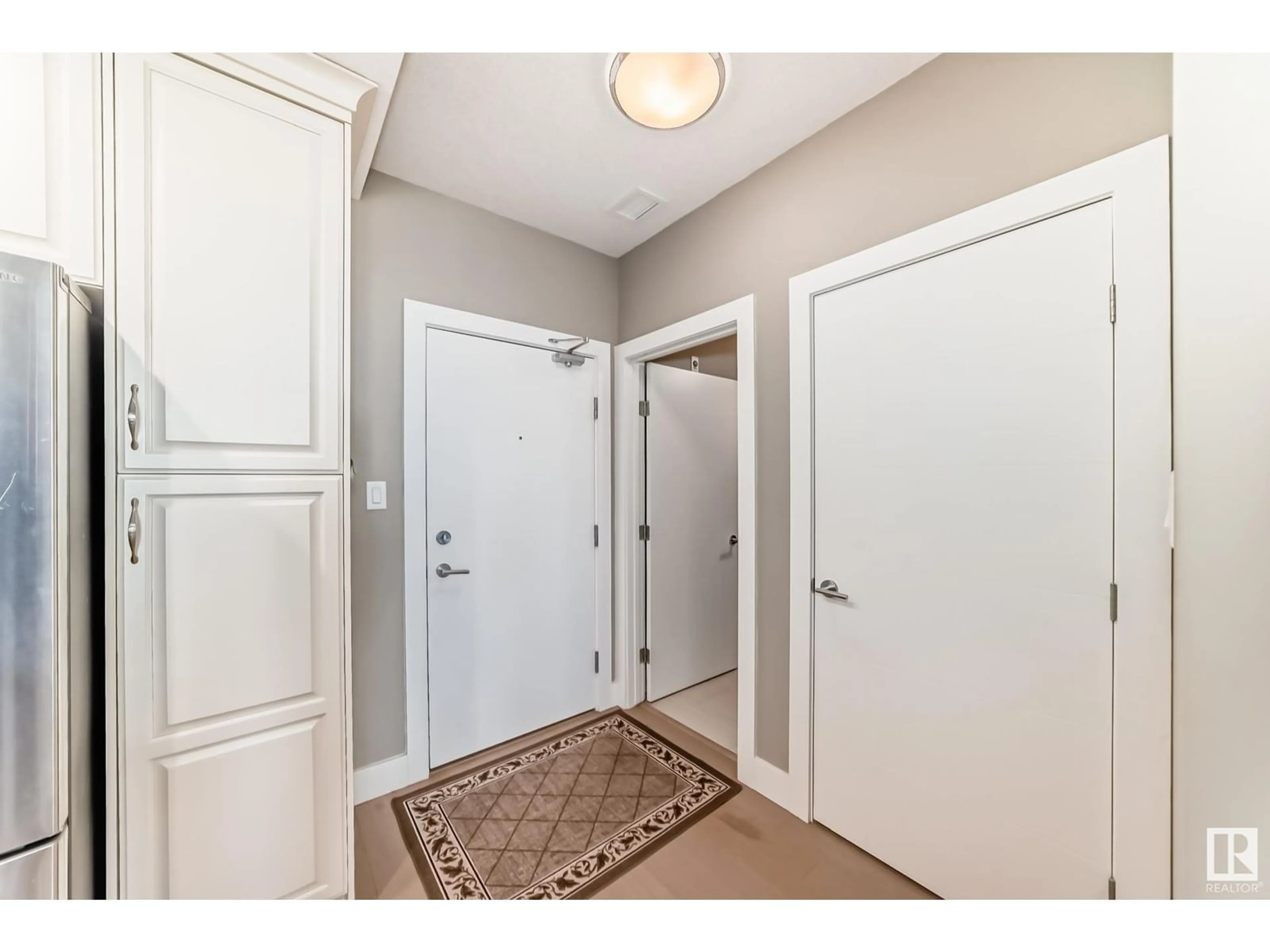 Indoor entryway for 506 - 11080 ELLERSLIE RD, Edmonton Alberta T6W2C2
