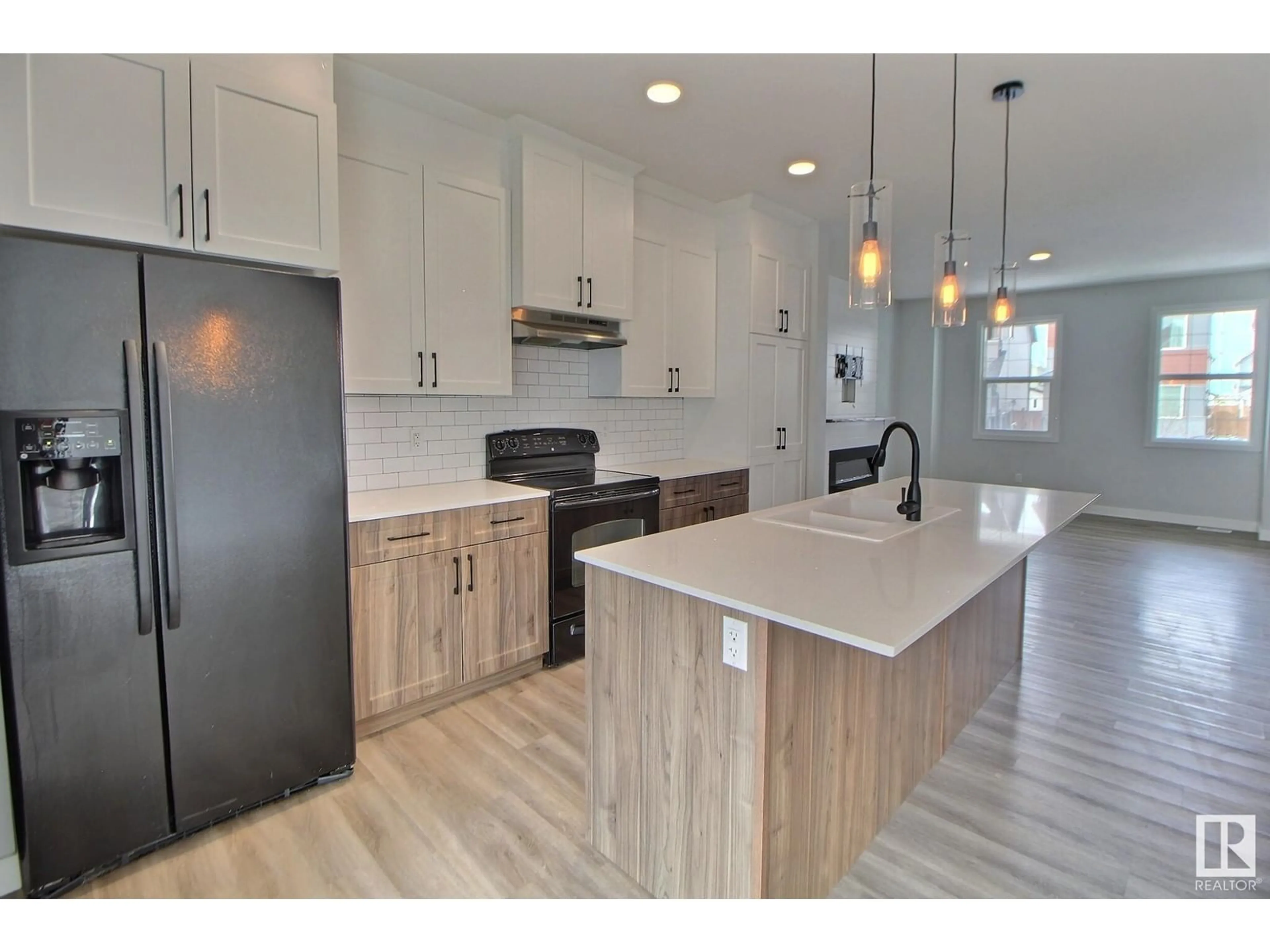 Open concept kitchen, unknown for NW - 3404 ERLANGER BEND BN, Edmonton Alberta T6M1J6
