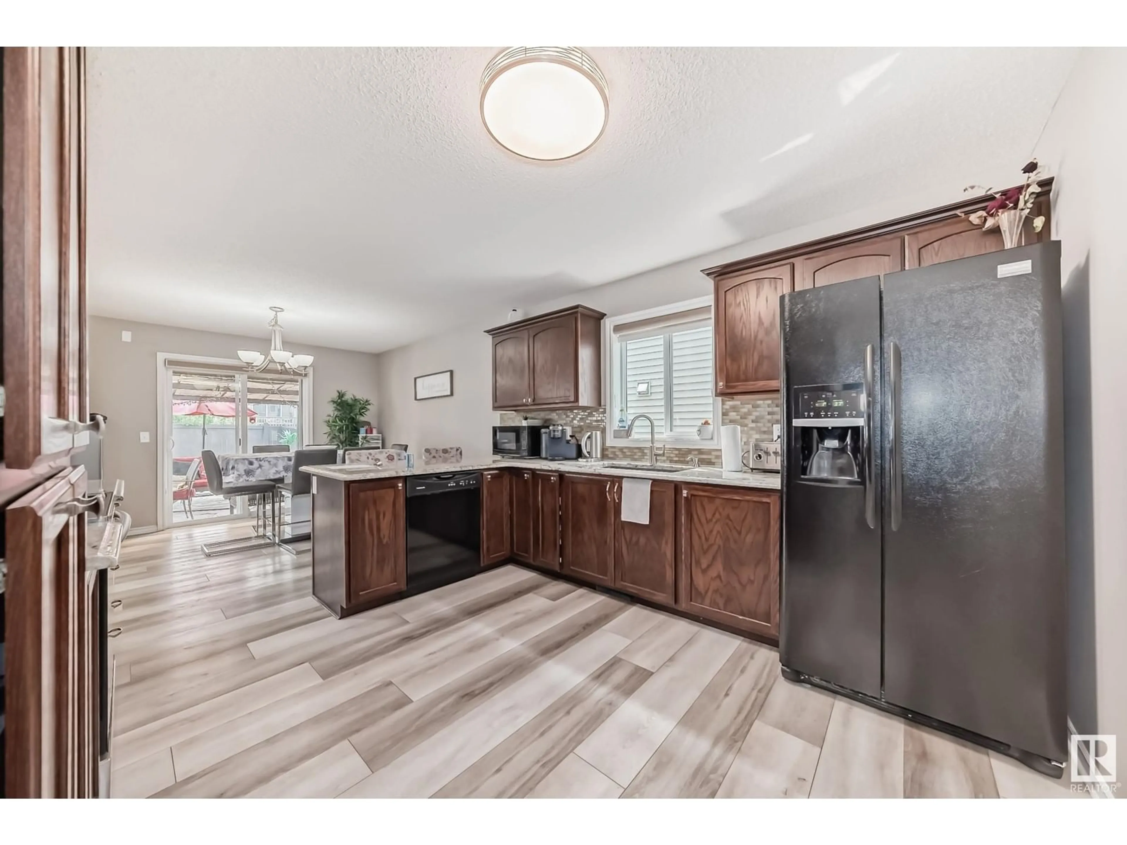 Open concept kitchen, unknown for SW - 6143 12 AV, Edmonton Alberta T6X0M5