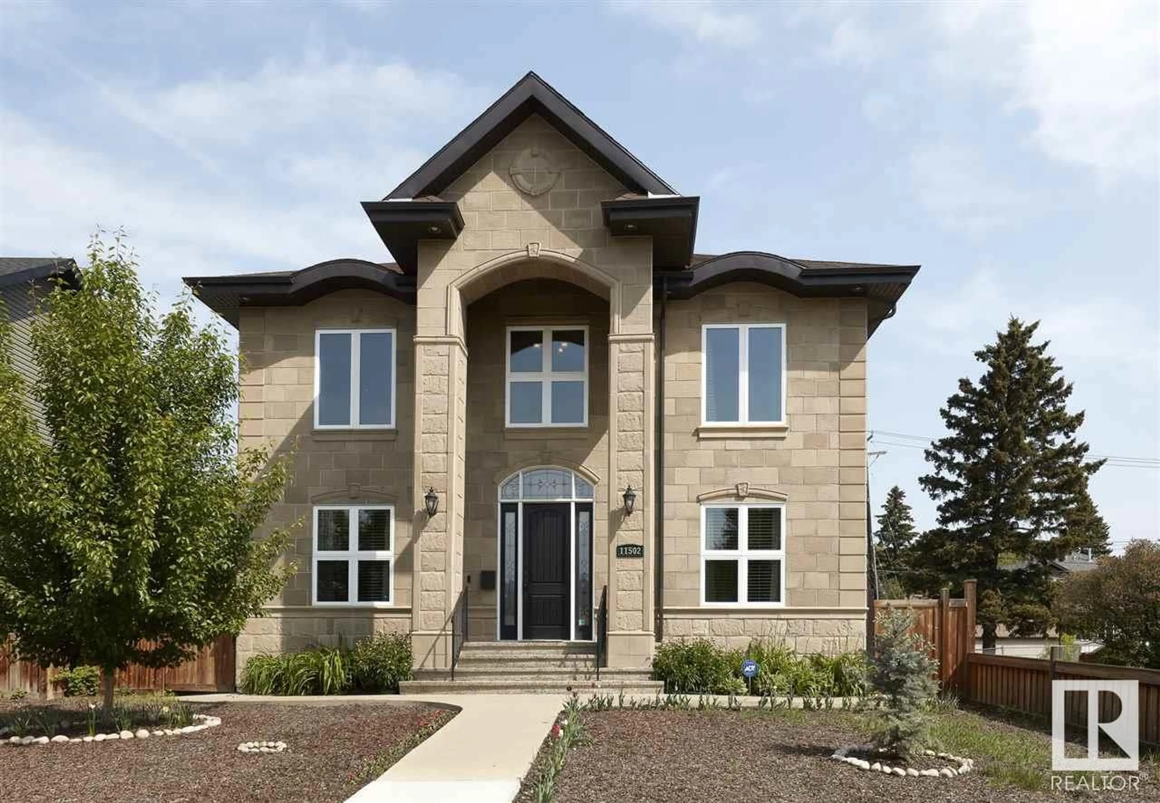Home with brick exterior material, building for 11502 71 AV, Edmonton Alberta T6G0A7