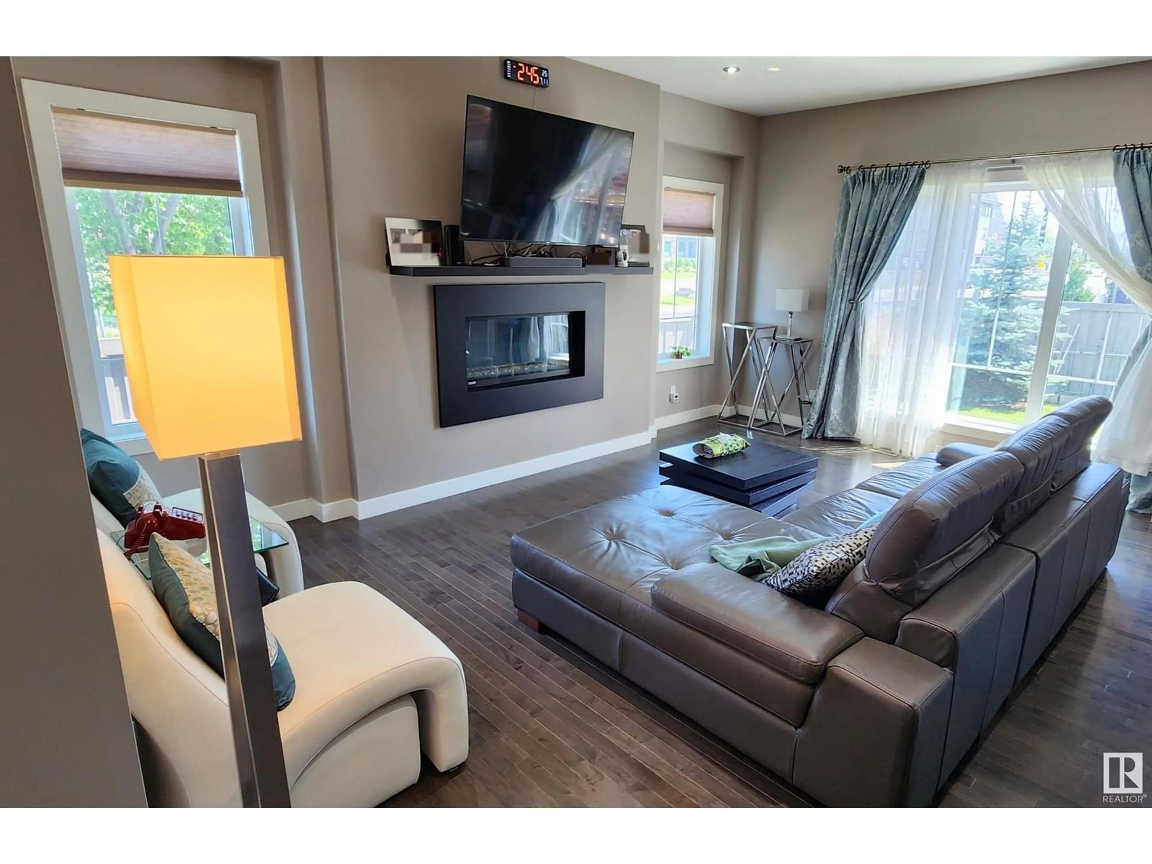 Living room with furniture, unknown for 2503 ANDERSON WY, Edmonton Alberta T6W0L6