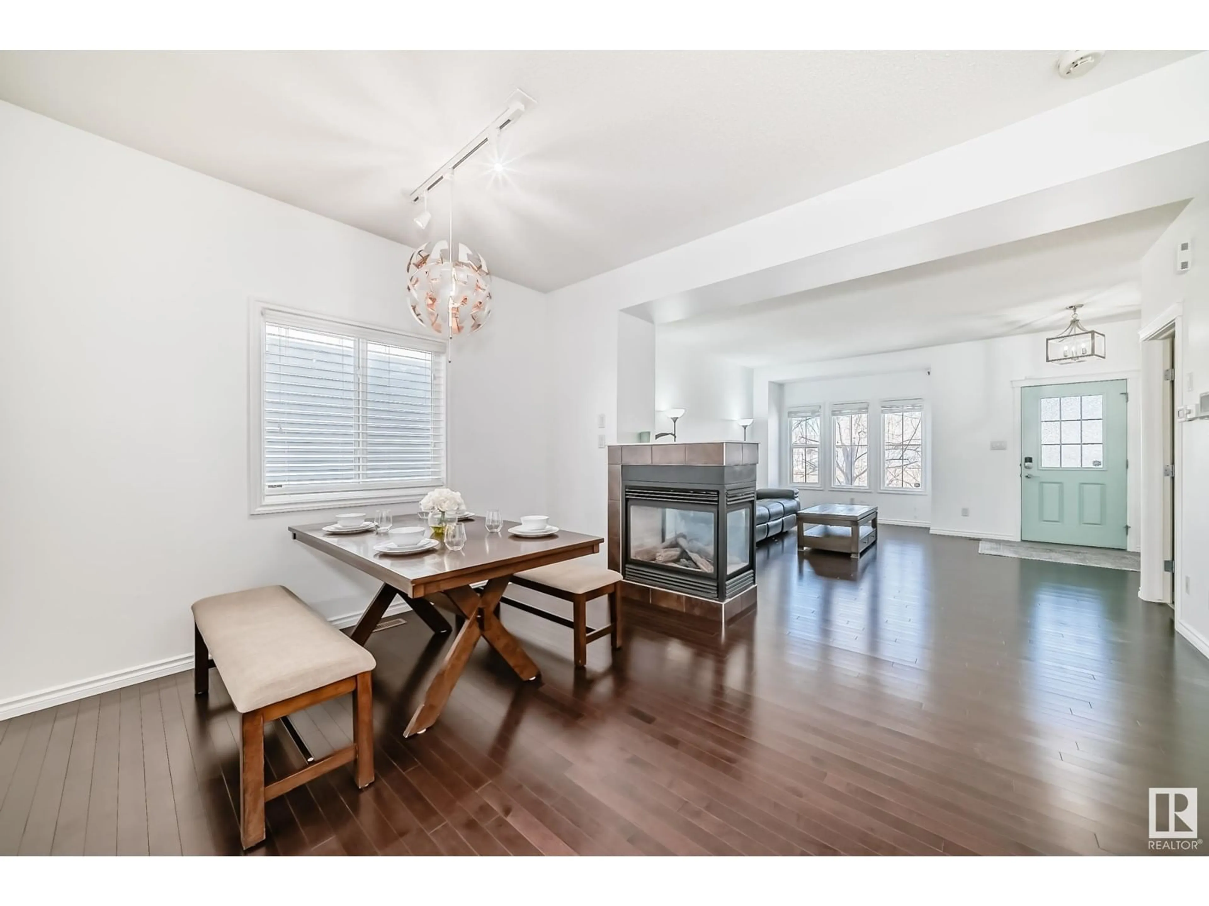 Dining room, wood/laminate floor for 1624 57 ST, Edmonton Alberta T6X1P9