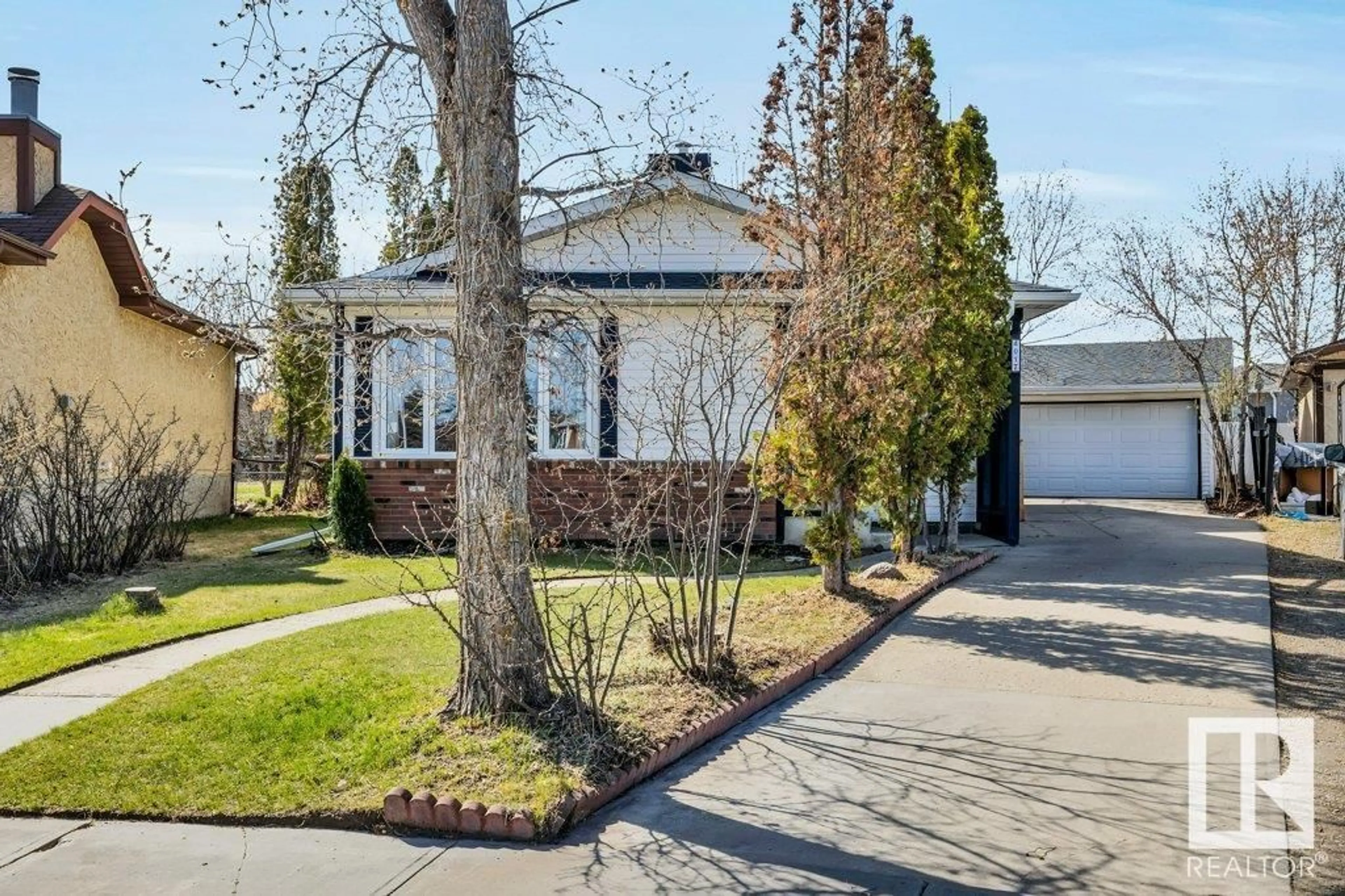 Home with brick exterior material, street for 4017 43B AV, Leduc Alberta T9E4V2