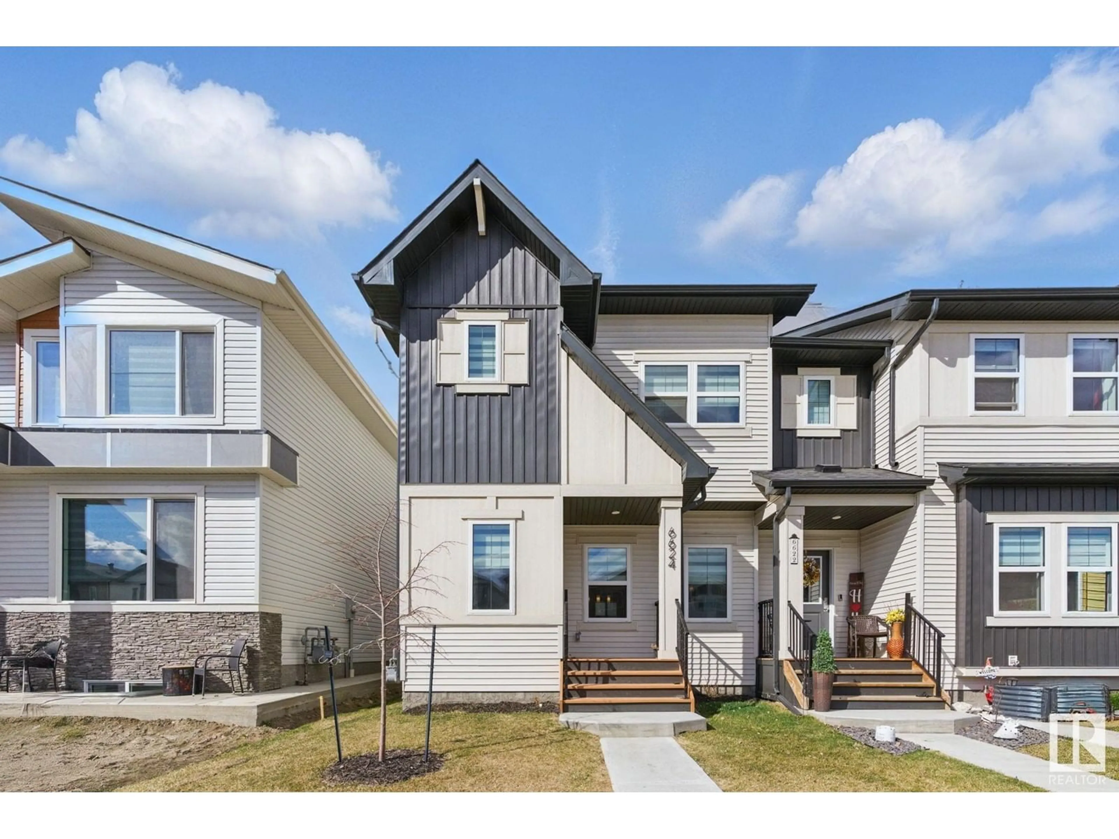 Home with vinyl exterior material, street for 6624 46 AV, Beaumont Alberta T4X2Z4