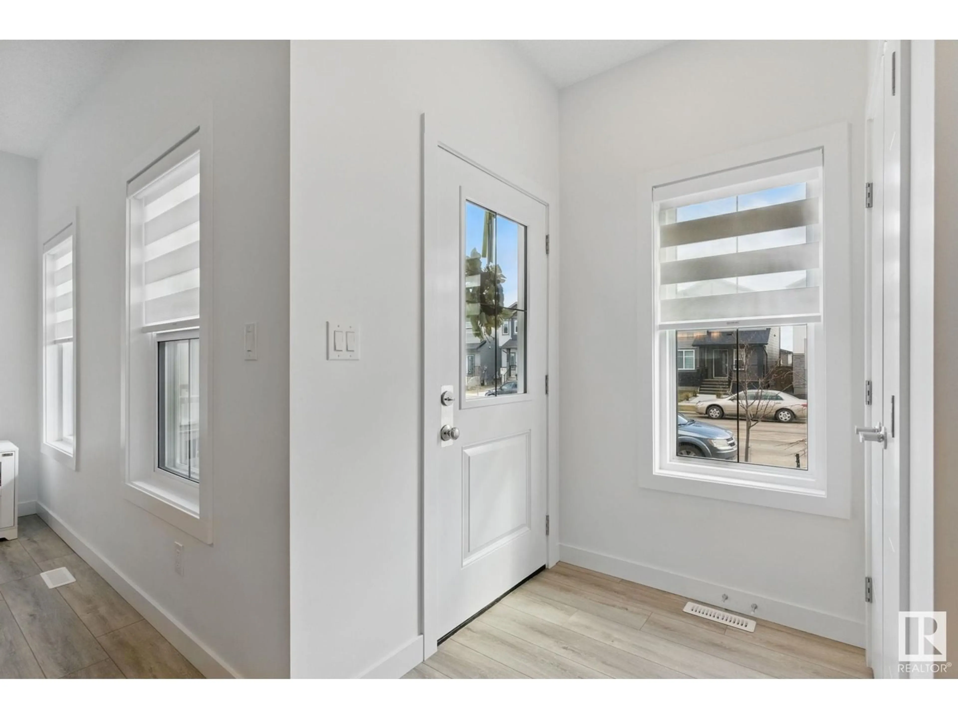 Indoor entryway for 6624 46 AV, Beaumont Alberta T4X2Z4