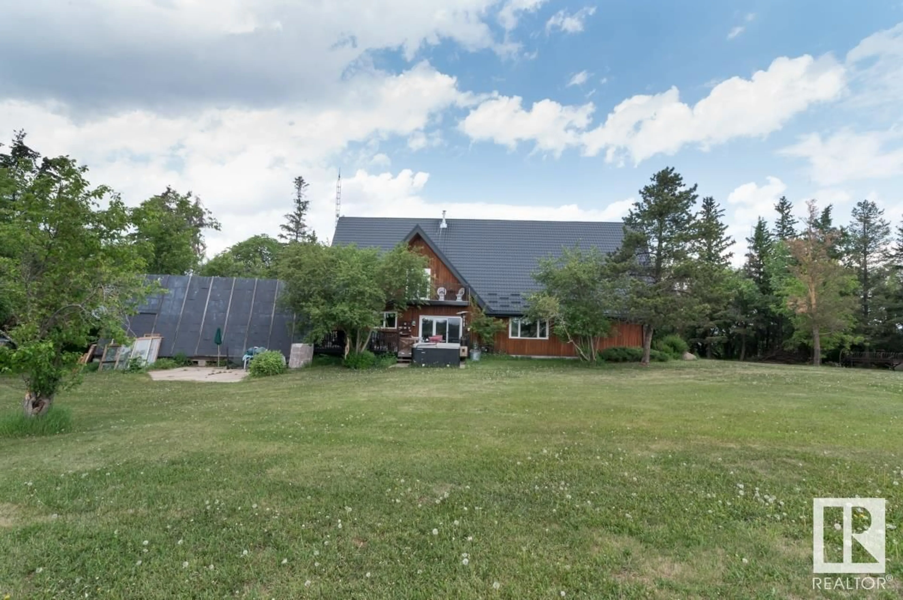 A pic from outside/outdoor area/front of a property/back of a property/a pic from drone, mountain view for 17407 TWP RD 500, Rural Beaver County Alberta T0B4A0
