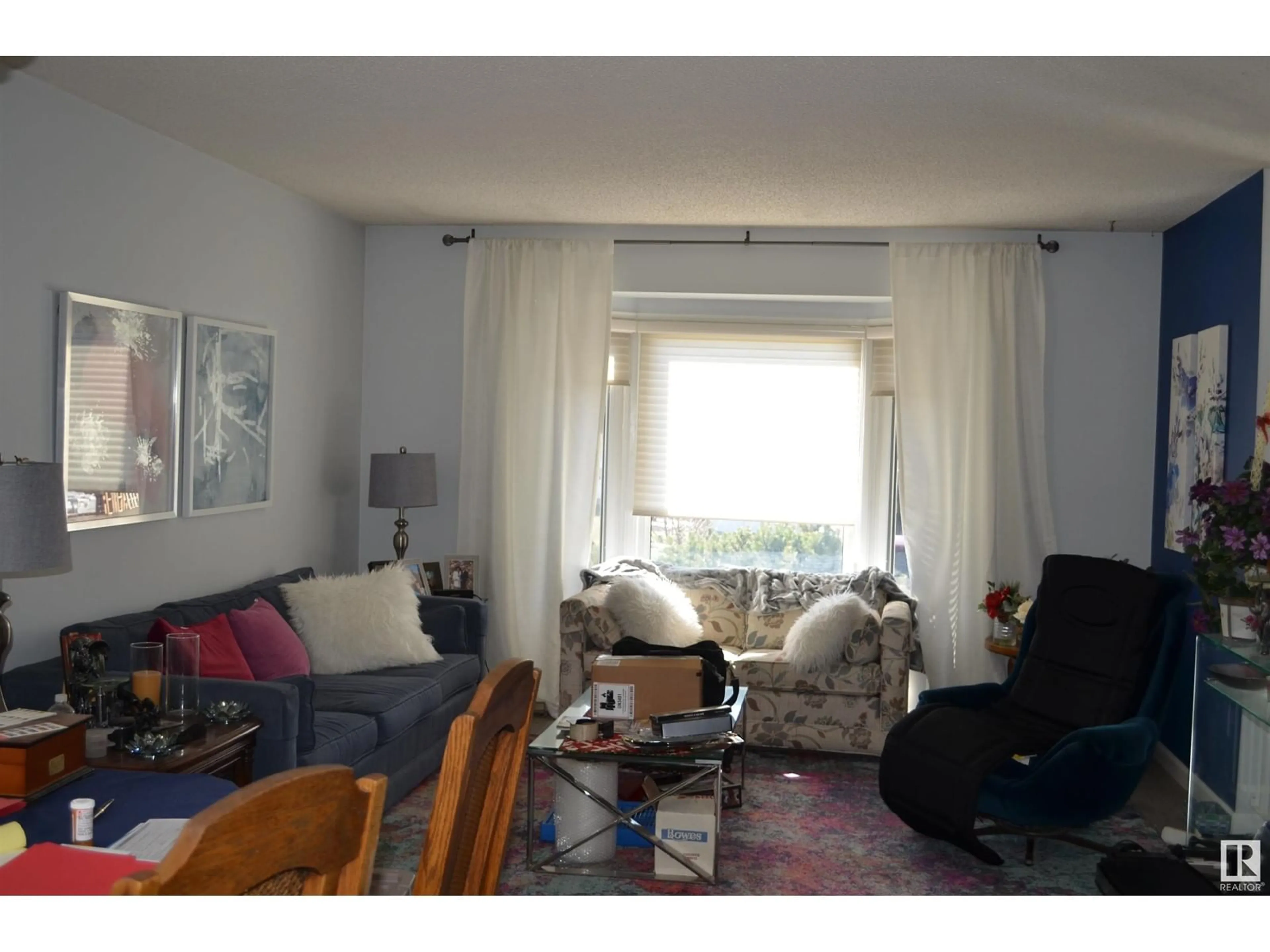 A pic of a room for 23 HOWSON CR, Edmonton Alberta T5A4T7