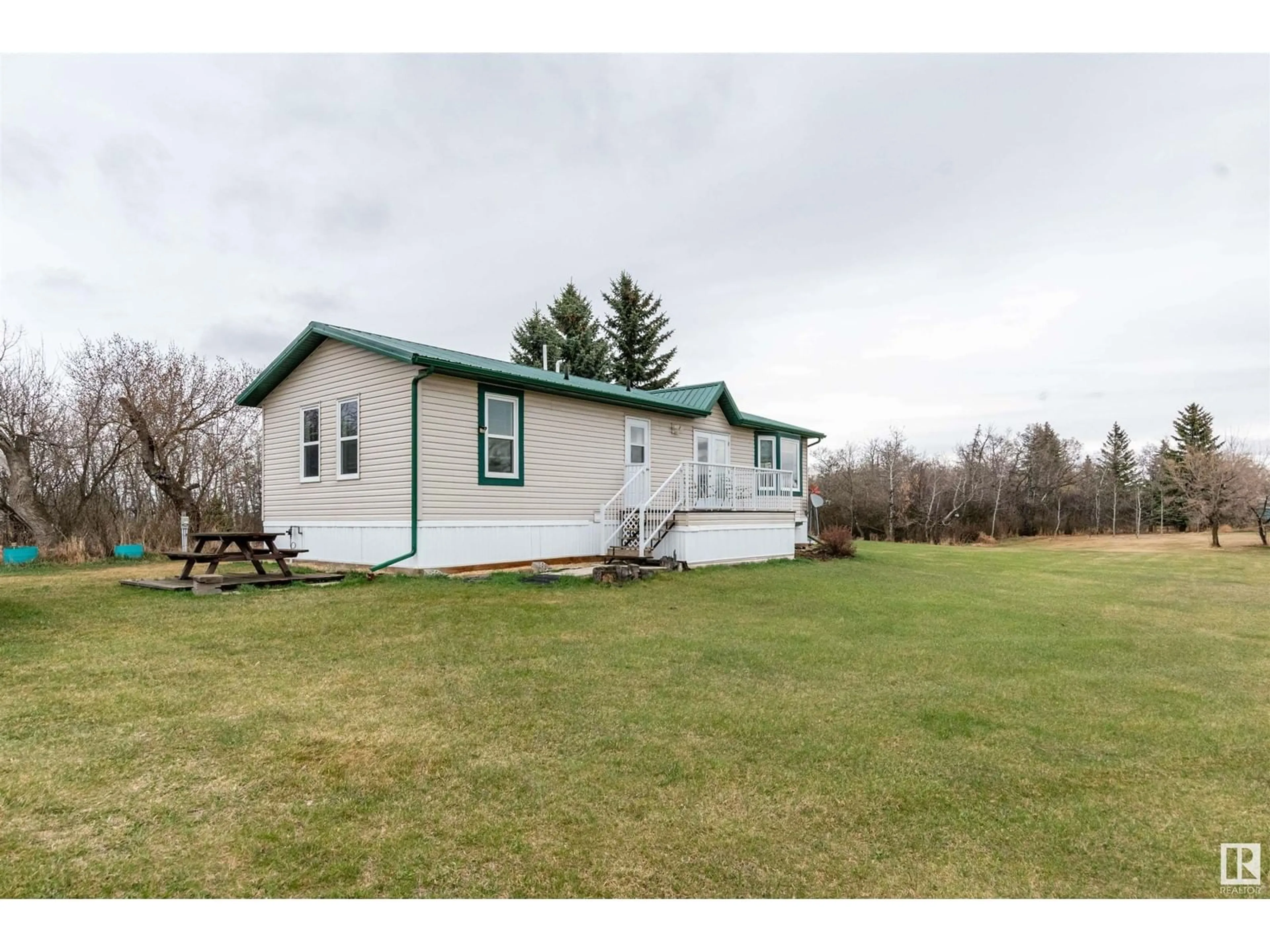 Unknown for 514030 RANGE ROAD 163, Rural Lamont County Alberta T0B3H0