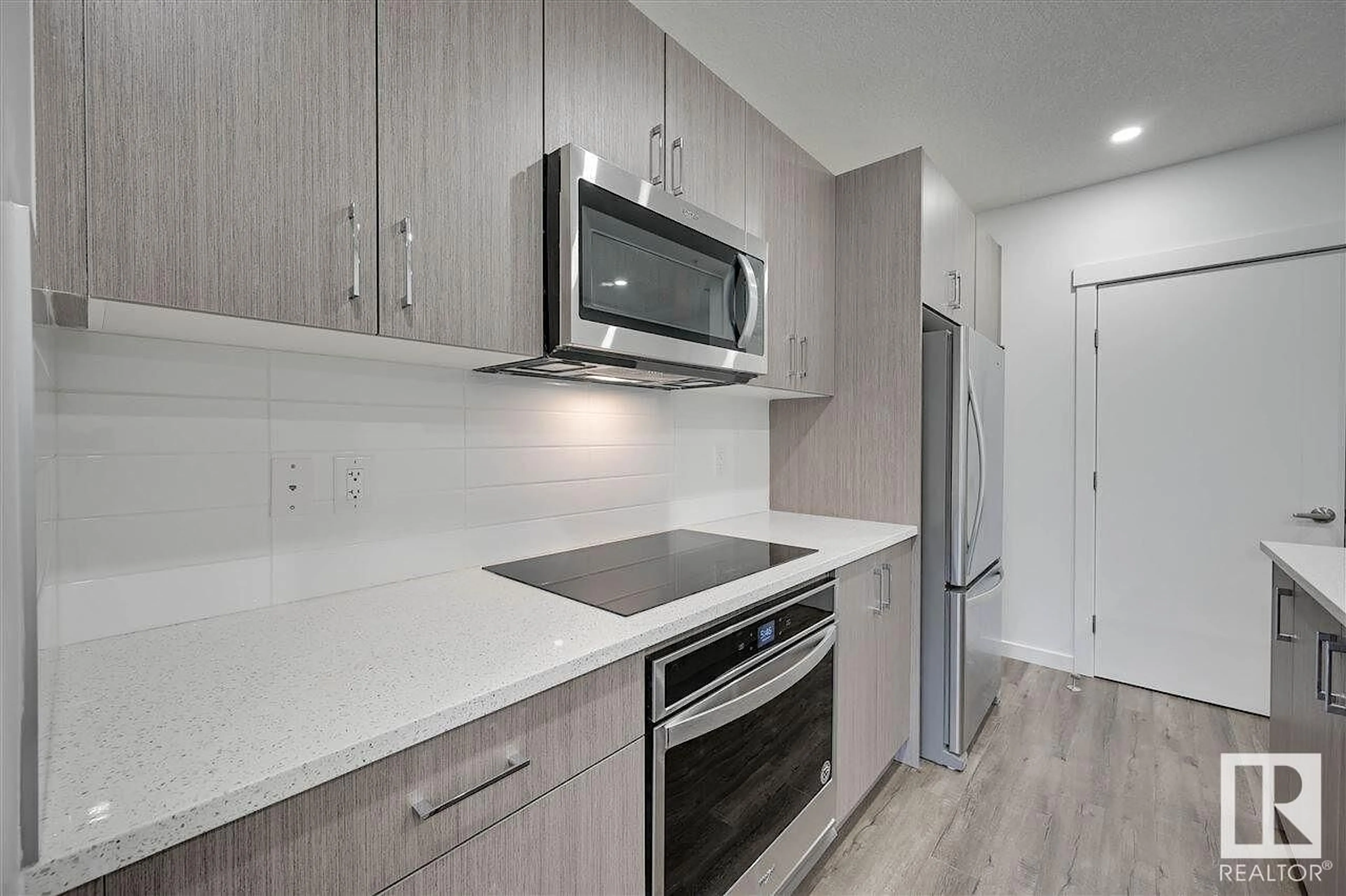 Standard kitchen, unknown for #104 - 11503 76 AV, Edmonton Alberta T6G0K6